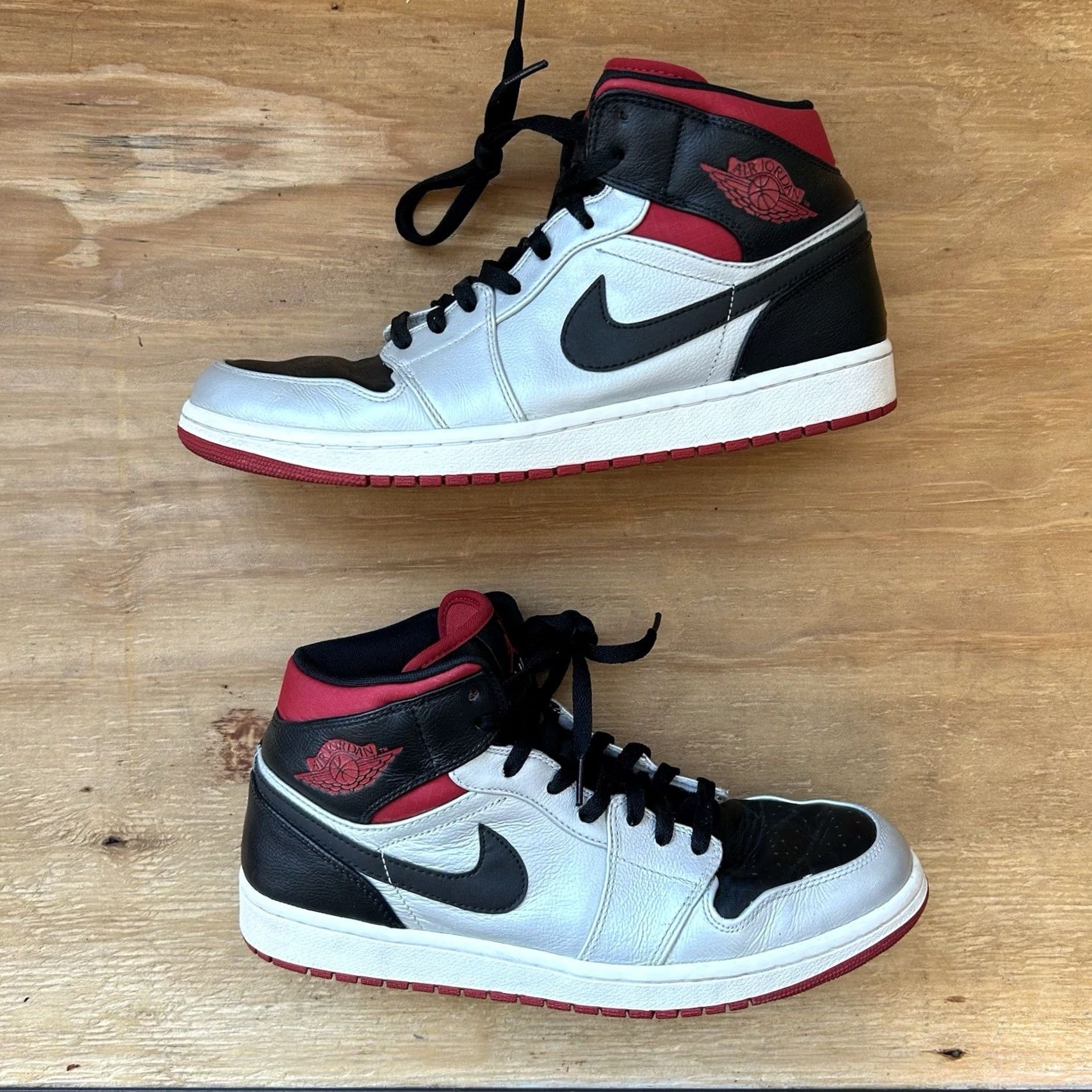 Jordan Brand Air Jordan 1 Phat Kilroy Silver/Red/Black 364770-021 Size 12 Men Sneaker Size US 11 / EU 44 - 3 Thumbnail