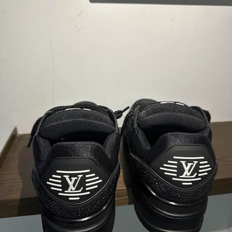 Louis Vuitton Black Low-Top Trainer Sneakers -2505