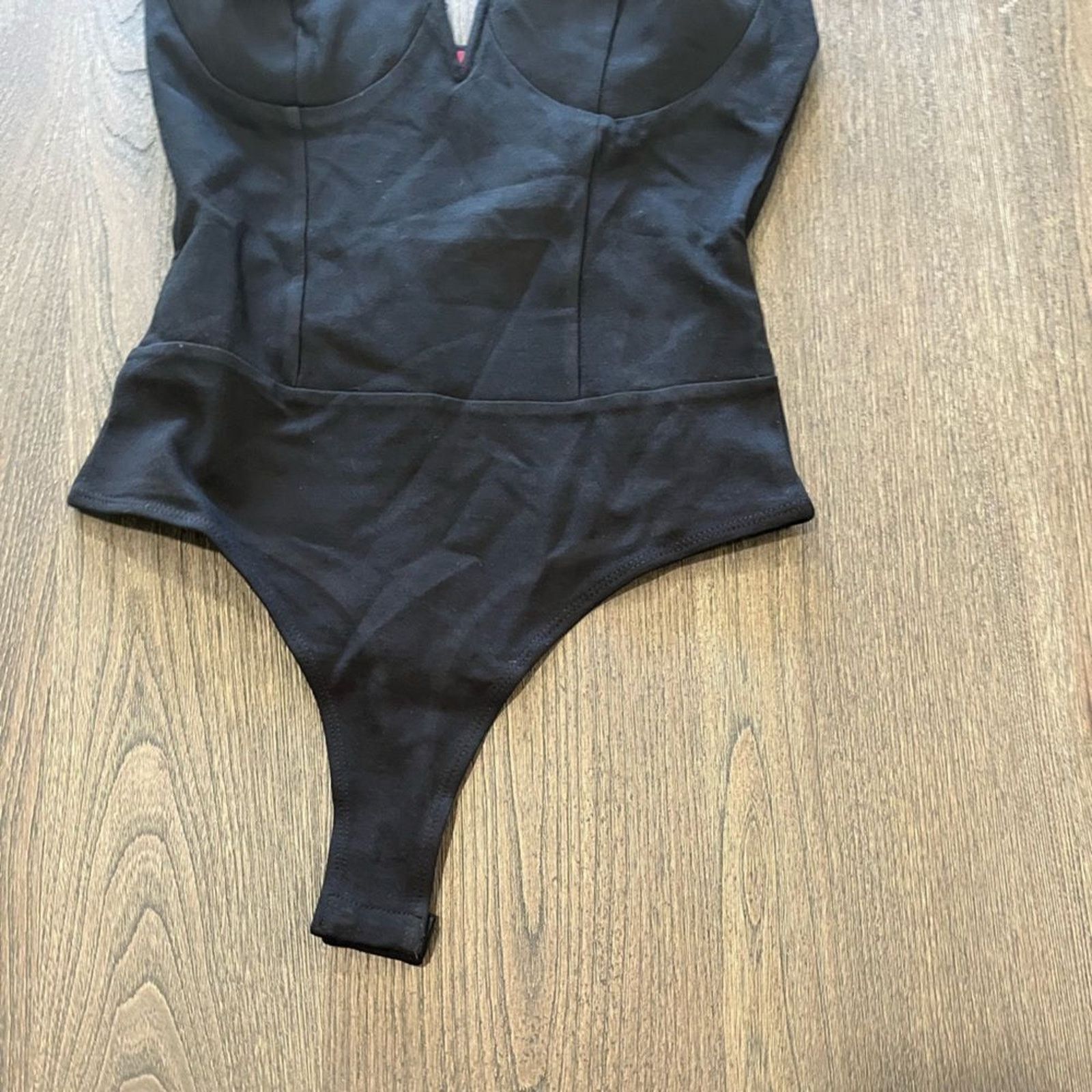Guess NWOT Guess Los Angeles Corset Bodysuit Spaghetti Straps Sz S Size S / US 4 / IT 40 - 2 Thumbnail