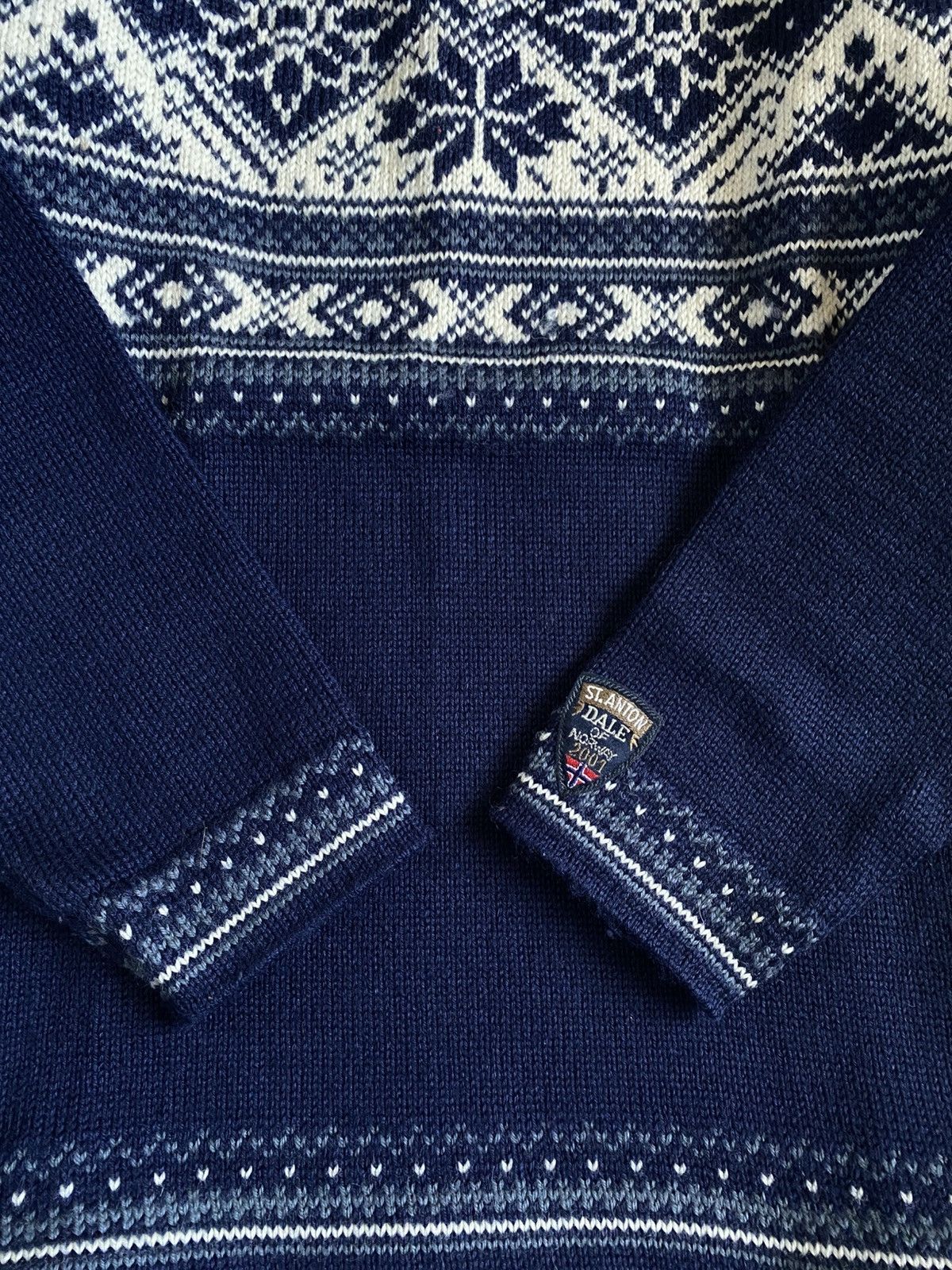 Dale Of Norway × Vintage Vintage Dale of Norway Christmas 2 Button Sweater Wool M Size US M / EU 48-50 / 2 - 10 Thumbnail