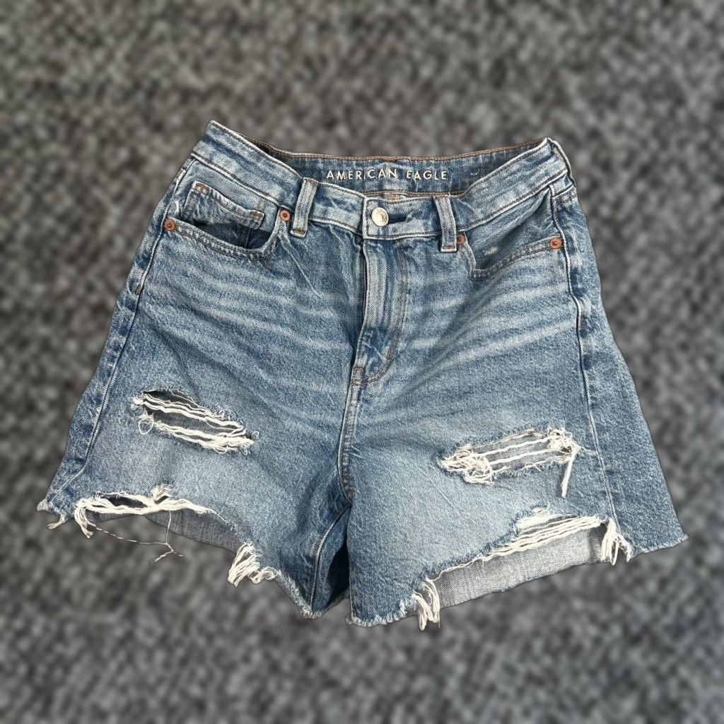 American Eagle Outfitters VINTAGE American Eagle Outfitters Mom Shorts Women 2 Blue Denim Distressed Casual Size 26" / US 2 / IT 38 - 1 Thumbnail