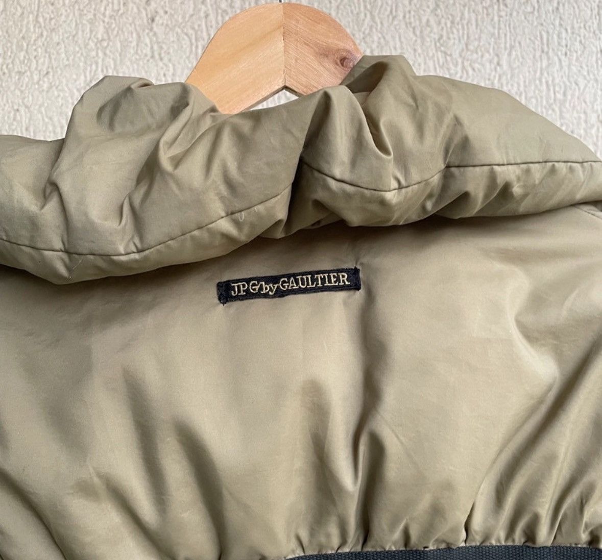 Jean Paul Gaultier ARCHIVE A/W 2003 RUNWAY GOOSE DOWN PUFFER JACKET Size M / US 6-8 / IT 42-44 - 8 Thumbnail