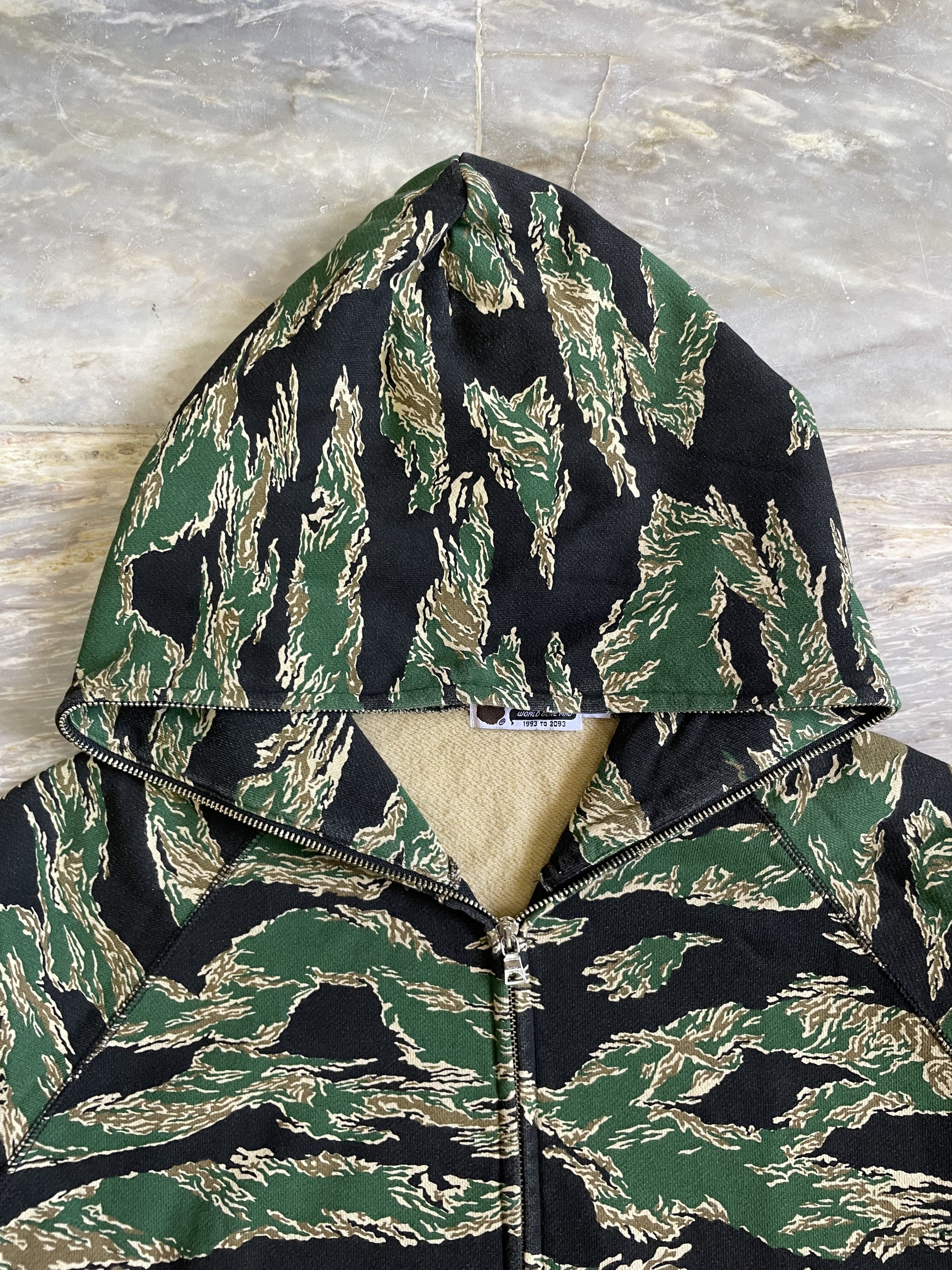 Bape × Nigo OG Bape Tiger Camo Full Zip Hoodie Size US XL / EU 56 / 4 - 5 Thumbnail