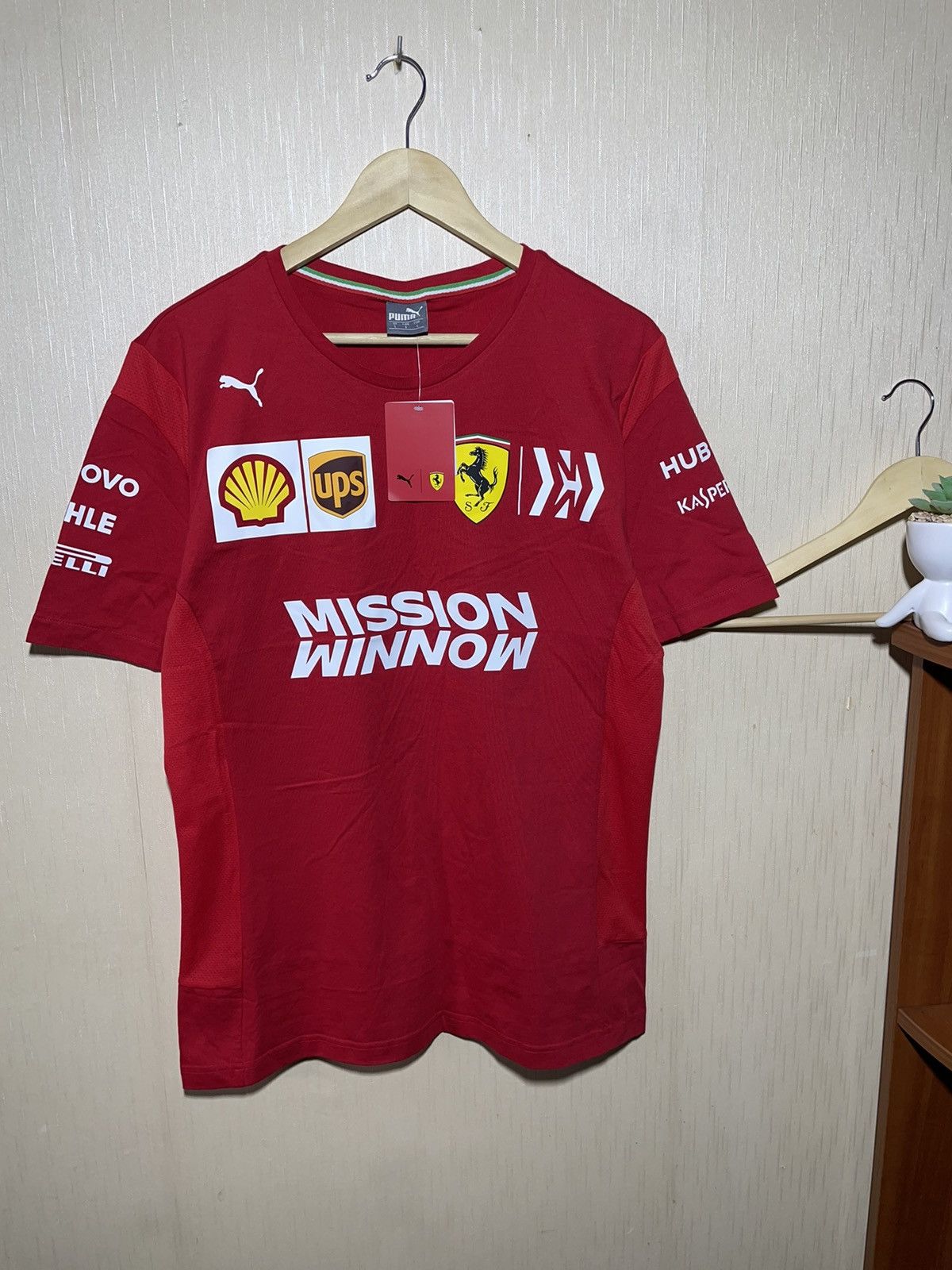 Ferrari Puma Ferrari Scuderia Racing streetwear T shirt Size US L / EU 52-54 / 3 - 1 Thumbnail
