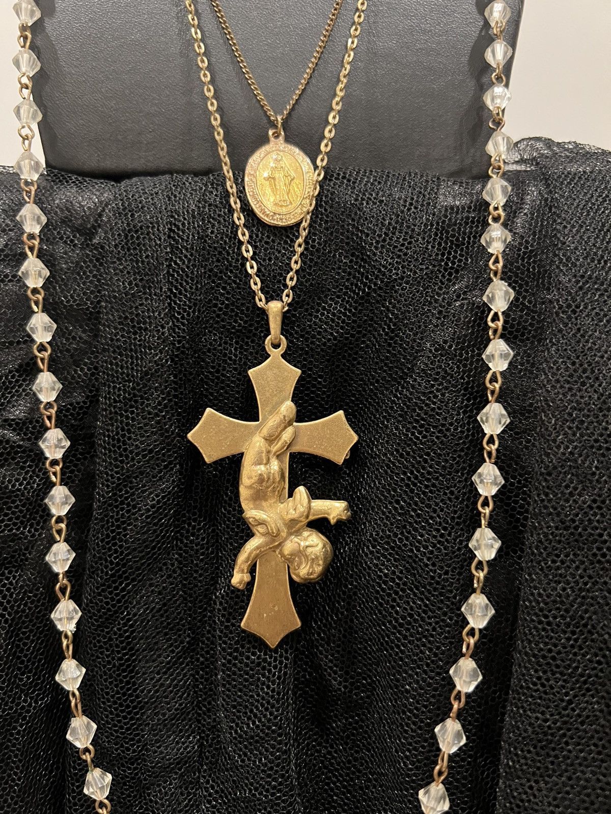 Japanese Brand Vintage Falling Angel Layered necklace 🧝🏻‍♀️ Size ONE SIZE - 4 Thumbnail