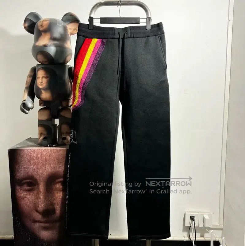 Louis Vuitton Louis Vuitton Black Casual Pants for Men . Size US 26 / EU 42 - 1 Thumbnail