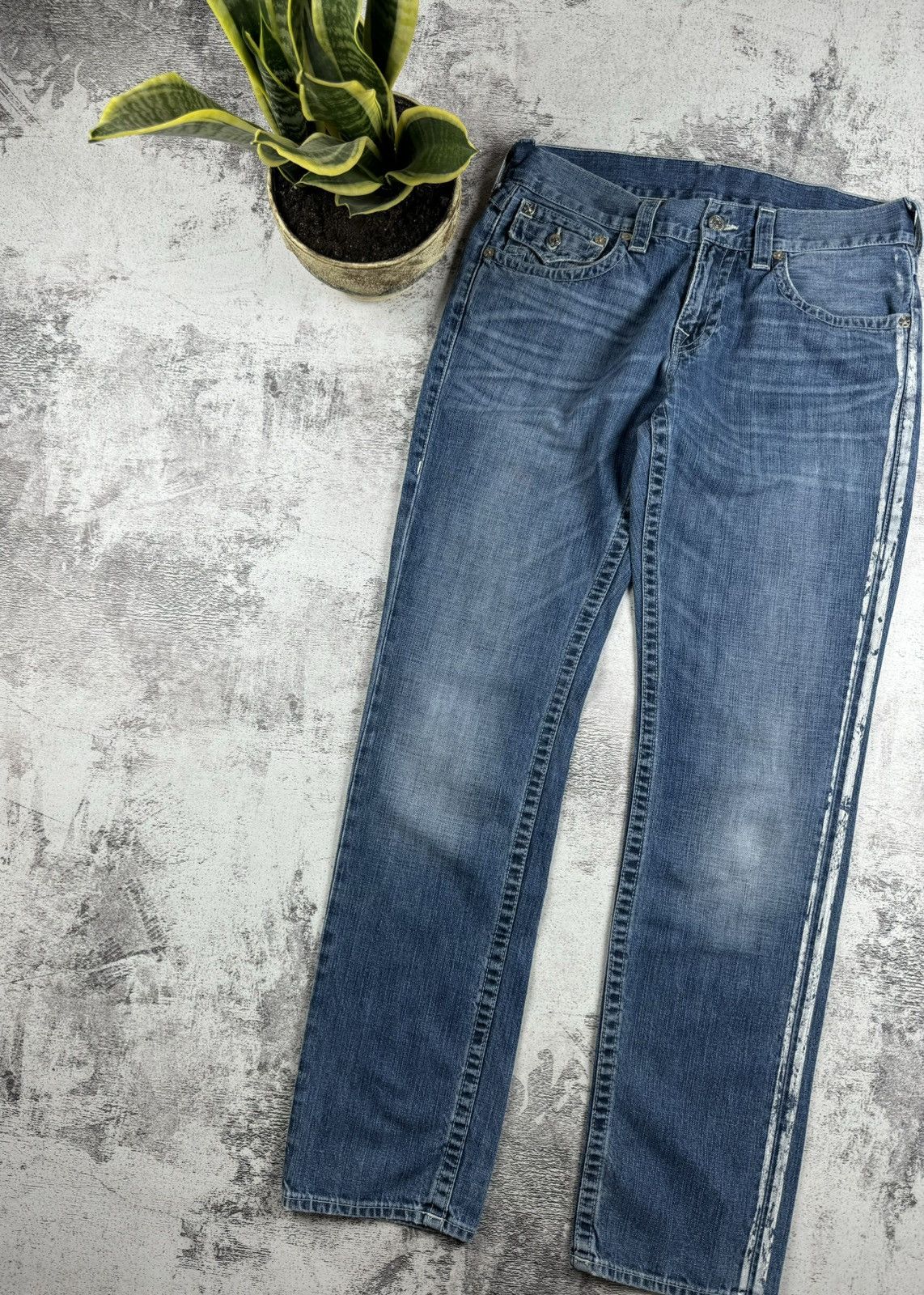 True Religion Vintage True Religion Y2K Distressed Faded Rap Jeans Denim Size US 32 / EU 48 - 10 Thumbnail