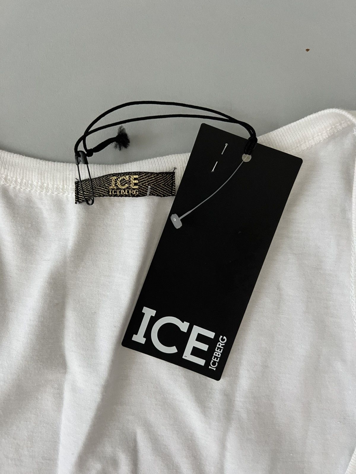 Iceberg Iceberg Vintage Tank Top Shirt Size XS / US 0-2 / IT 36-38 - 3 Thumbnail