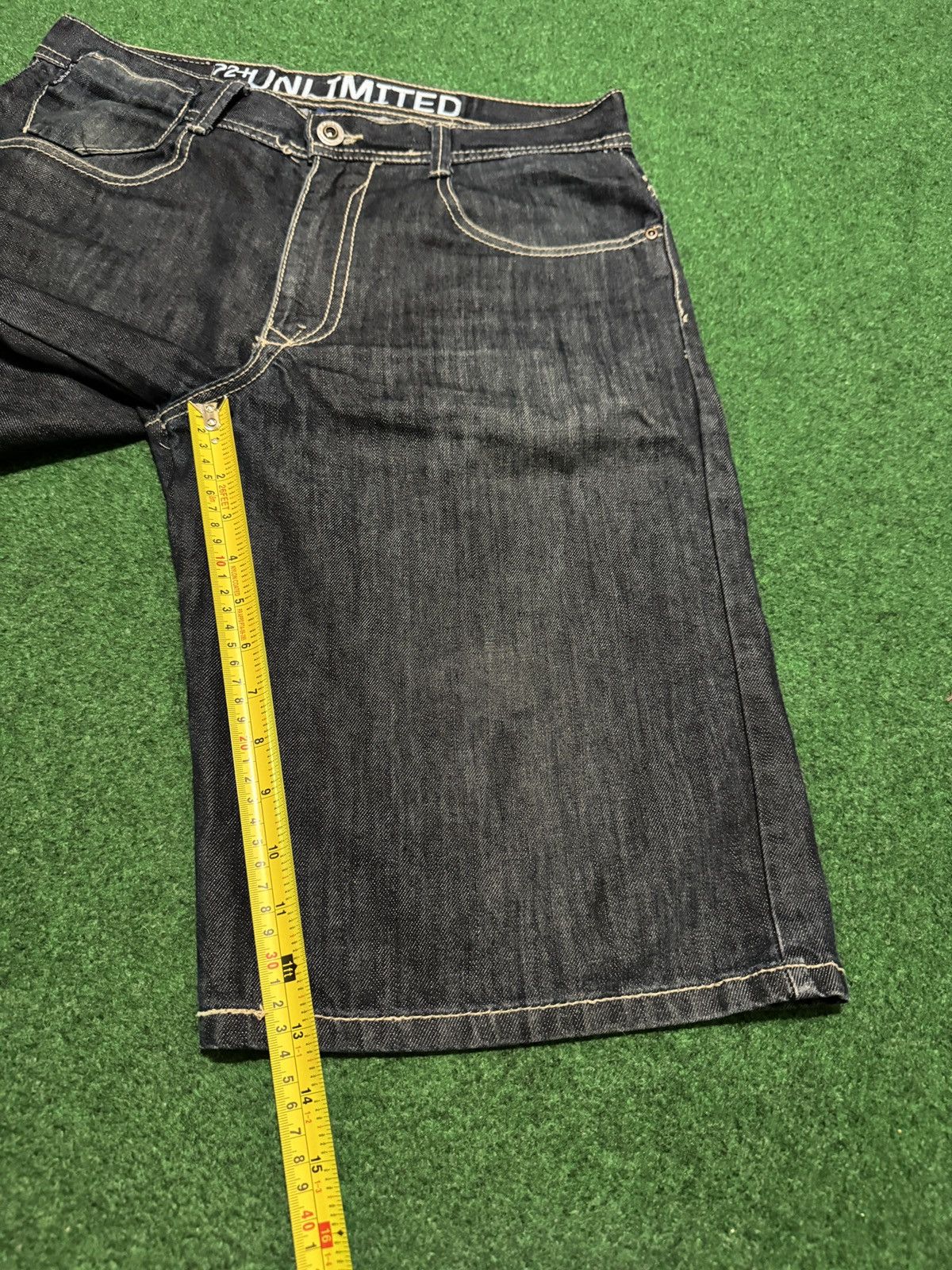 Ecko Unltd. Ecko Unltd Baggy Jorts Dark 13” Loose Fit 33 Denim Shorts Size US 33 - 6 Thumbnail