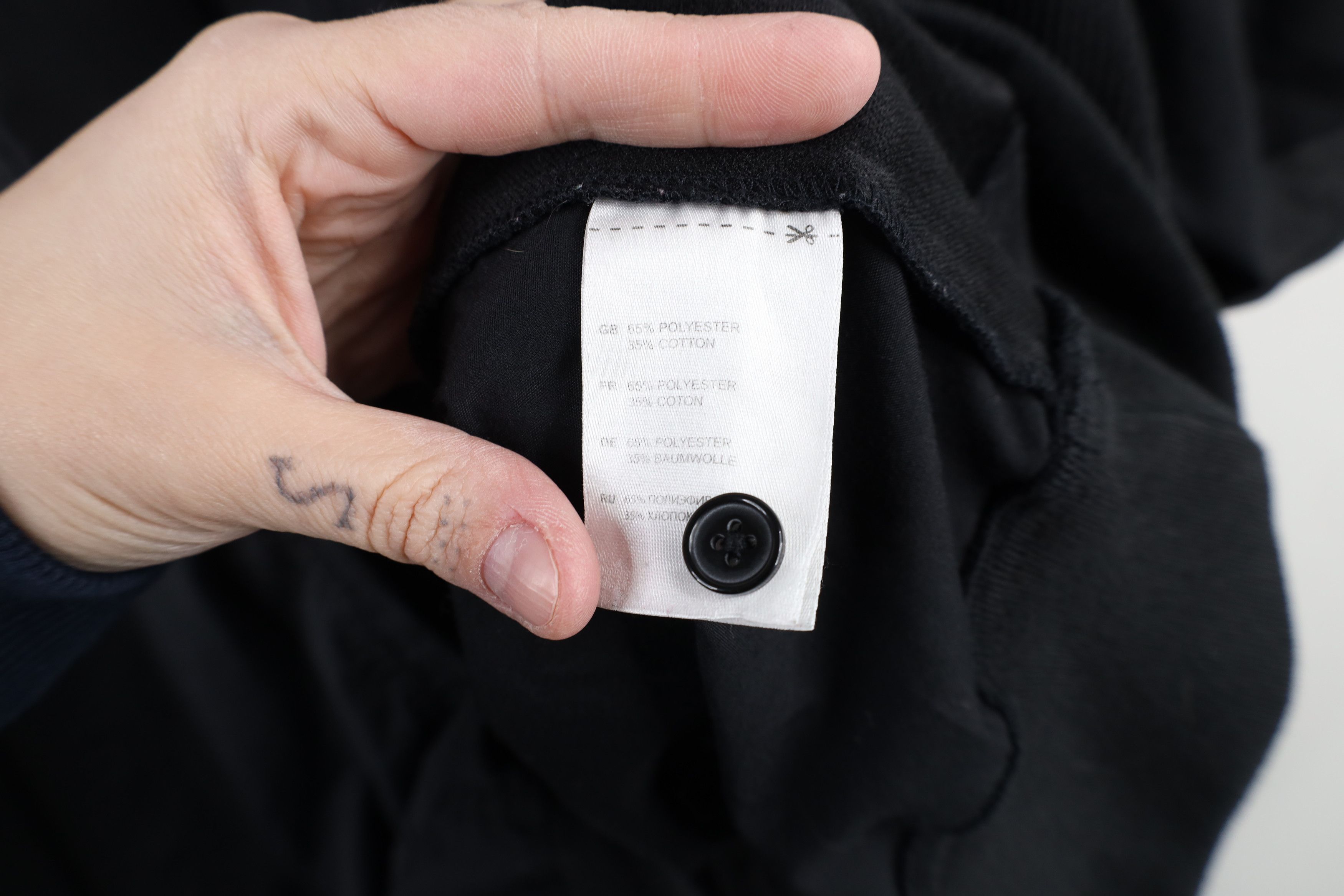 Vintage Vintage 90s Streetwear Ribbed Knit Pullover Polo Shirt Black Size US XXL / EU 58 / 5 - 8 Thumbnail