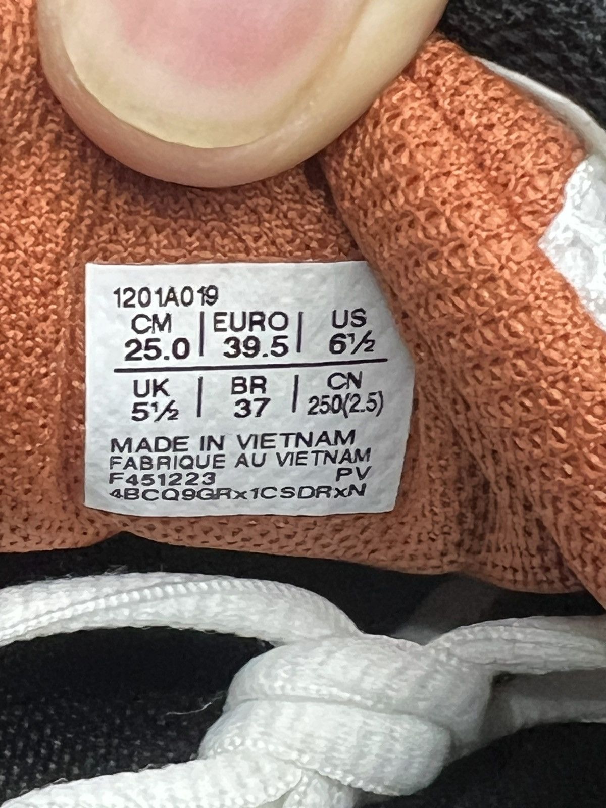 Asics ASICS Gel-kayano 14 White Piquant Orange Size 6.5 Size US 6.5 / EU 39-40 - 7 Thumbnail
