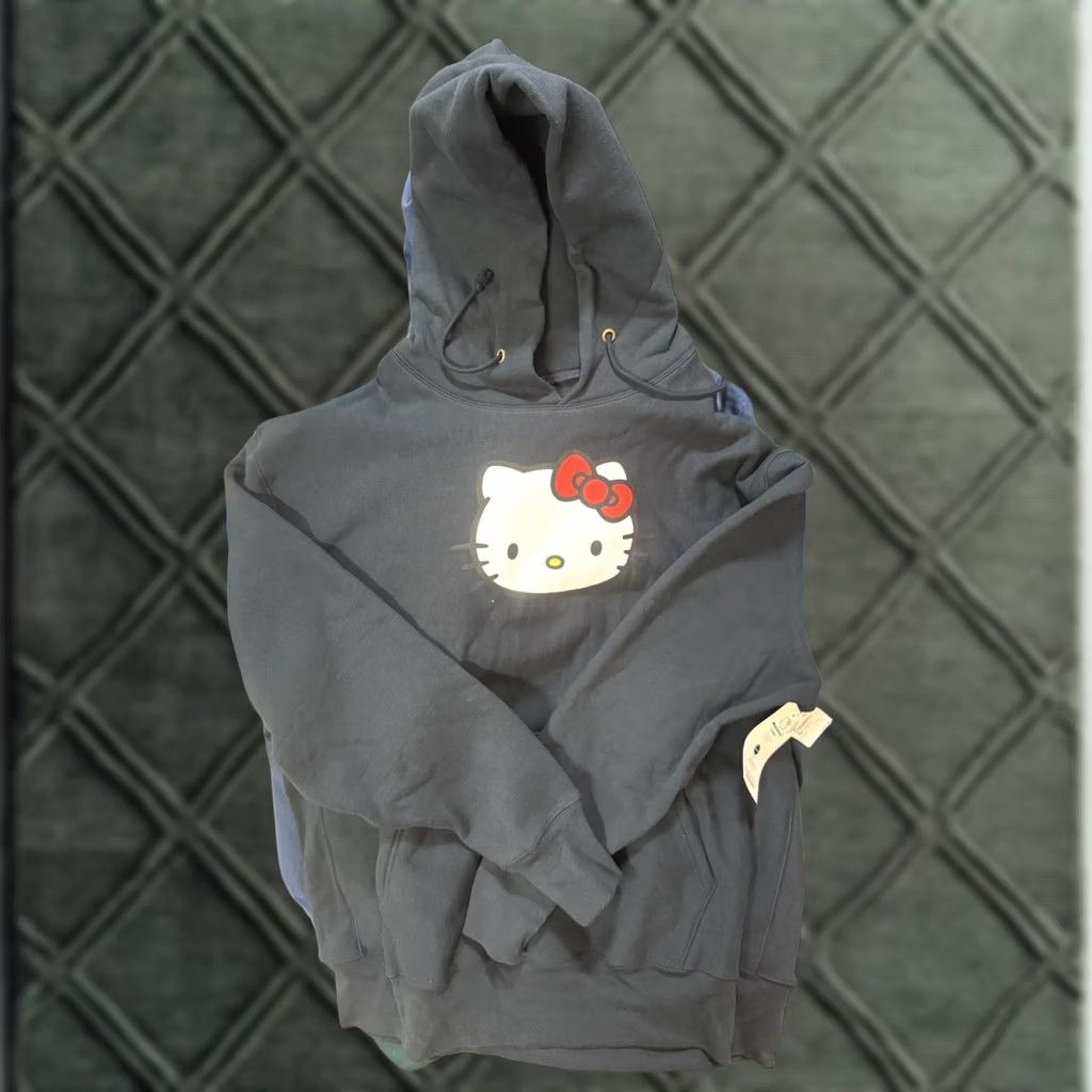 Vintage Champion Reverse Weave Hoodie XXL NWT Sanrio Hello Kitty 50th Anniversary Black Fleece Pullover Mens Size US XXL / EU 58 / 5 - 1 Thumbnail