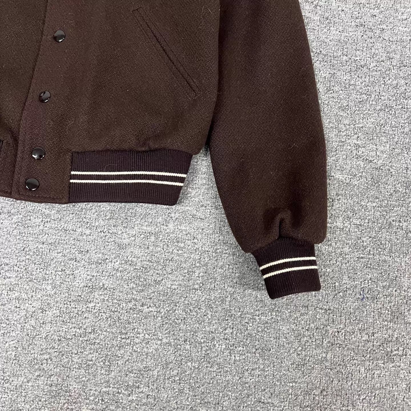 Celine Celine Chest Embroidered Baseball Jacket 34 (like new) Tan Size XXS / US 00 / IT 34 - 4 Thumbnail