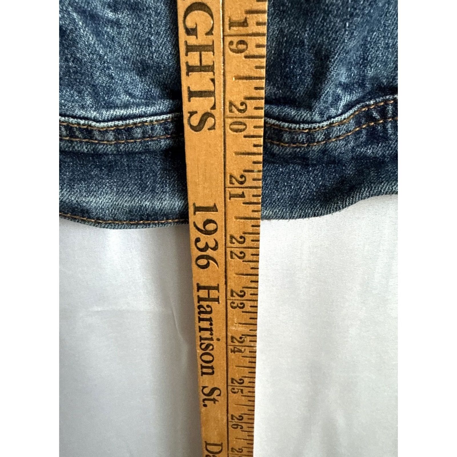 Old Navy Old Navy Denim Jacket Women’s M Medium Blue Cotton Jacket Size 32" / US 10 / IT 46 - 4 Thumbnail