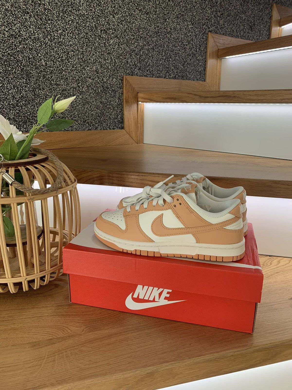 Nike Nike Dunk Low Harvest Moon Size US 5.5 / IT 35.5 - 1 Thumbnail
