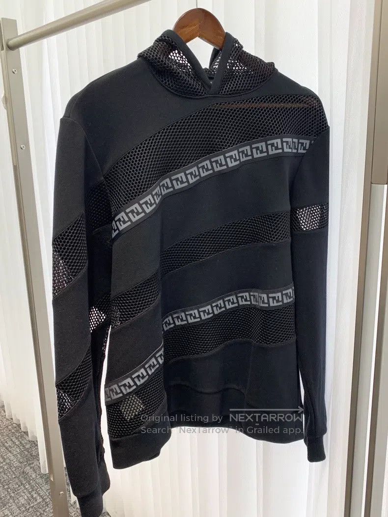 Fendi Fendi Logo Letter Hollow-out Splicing Design Black Hoodie Size US L / EU 52-54 / 3 - 1 Thumbnail