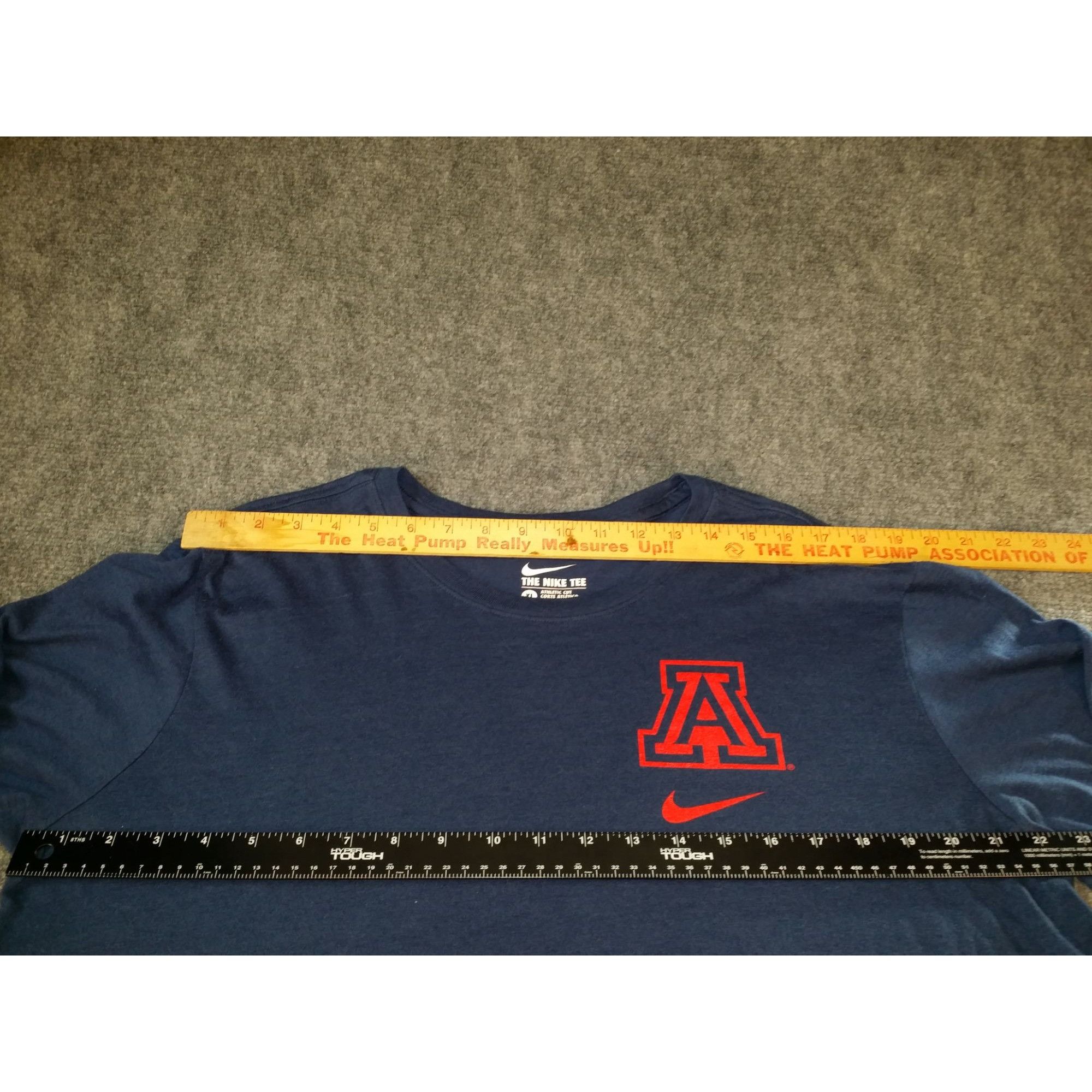 Nike Arizona Wildcats Athletic Cut Tshirt Men Sz XL The Nike Tee Size US XL / EU 56 / 4 - 4 Thumbnail