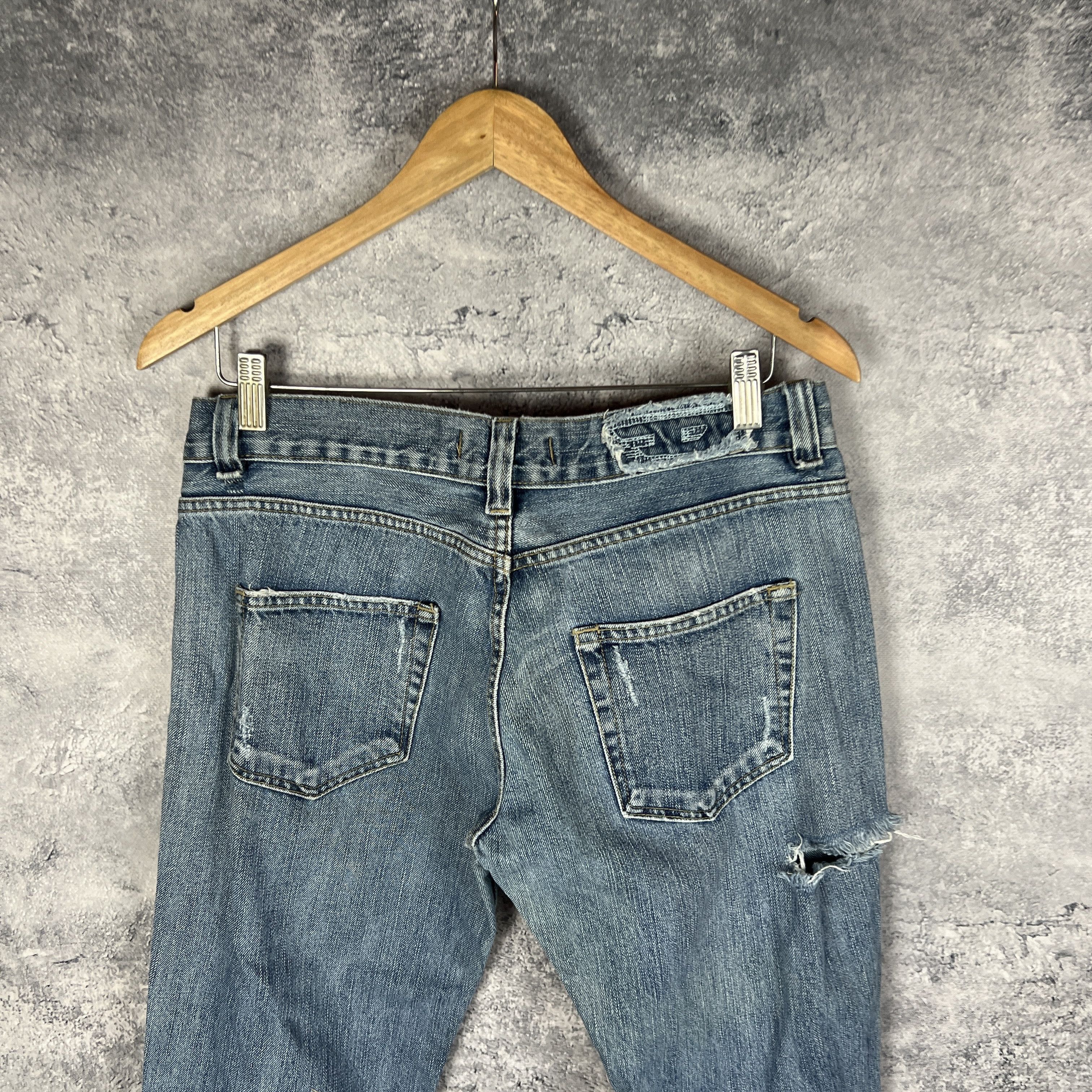 Diesel Diesel Vintage Women's Jeans Size 34 Blue Size US 34 / EU 50 - 6 Thumbnail