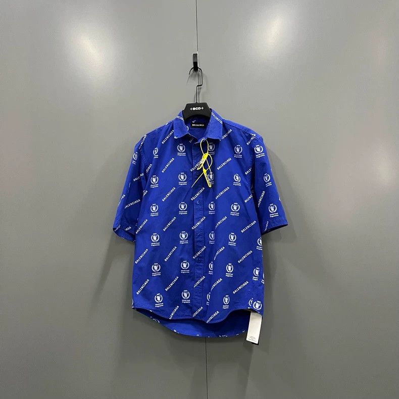 Balenciaga Balenciaga Bullet screen logo short sleeve shirt Size US S / EU 44-46 / 1 - 1 Thumbnail
