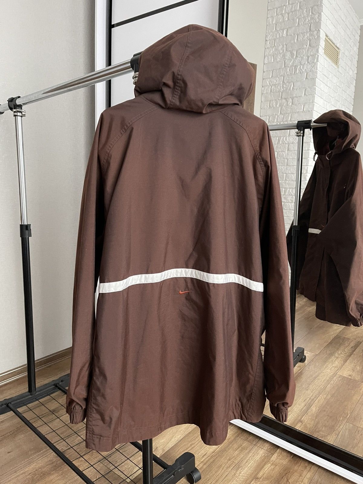 Other Nike Swoosh Vintage Zip Jacket Brown 90s Size US L / EU 52-54 / 3 - 7 Thumbnail
