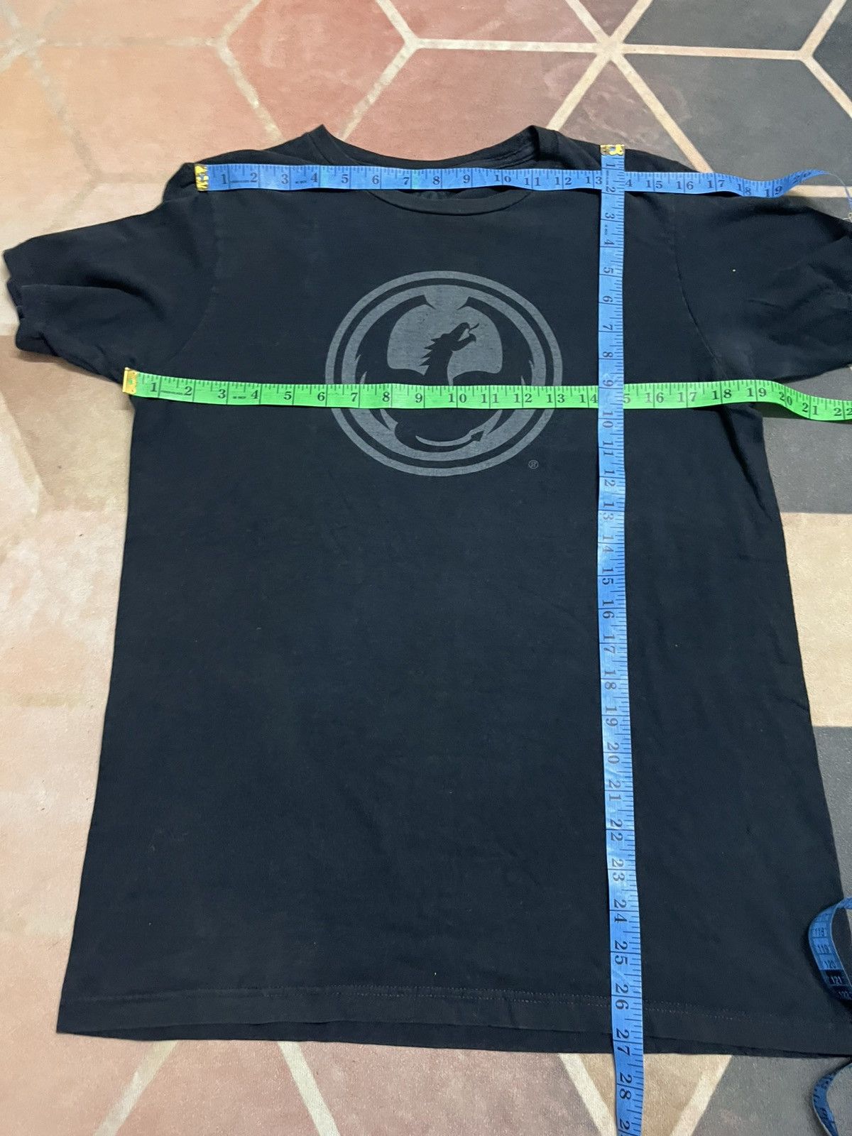 FUCT dragon skateboard logo ter Size US M / EU 48-50 / 2 - 6 Thumbnail