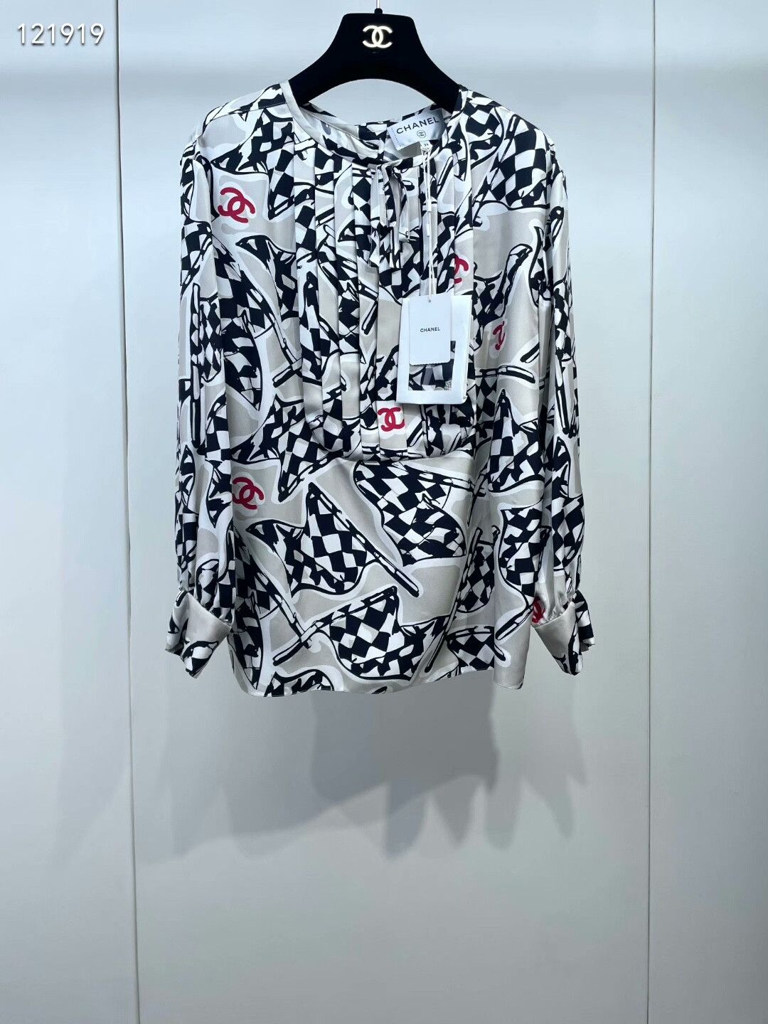 Chanel Chanel 23C Silk Racing Print Top Size XXS / US 00 / IT 34 - 1 Thumbnail