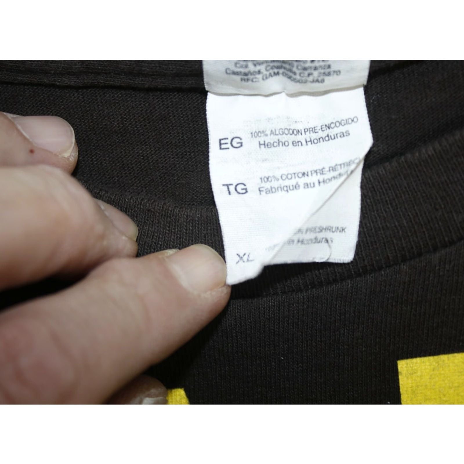 Gildan HARD WORK PAYS OFF IN THE FUTURE Graphic Print Black T Shirt XL Gildan Tag Mens T-Shirt Size US XL / EU 56 / 4 - 5 Thumbnail