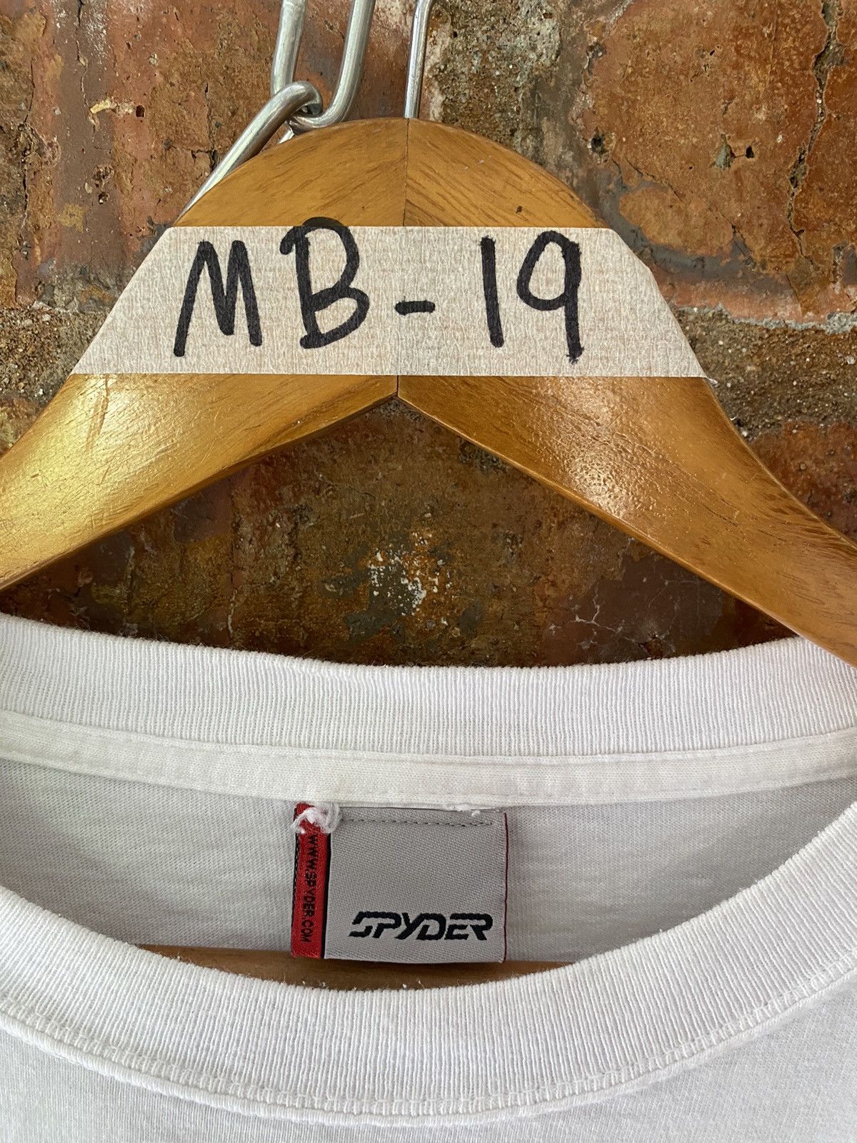 Spyder 🔥Vintage Center Logo tee Size US L / EU 52-54 / 3 - 8 Thumbnail
