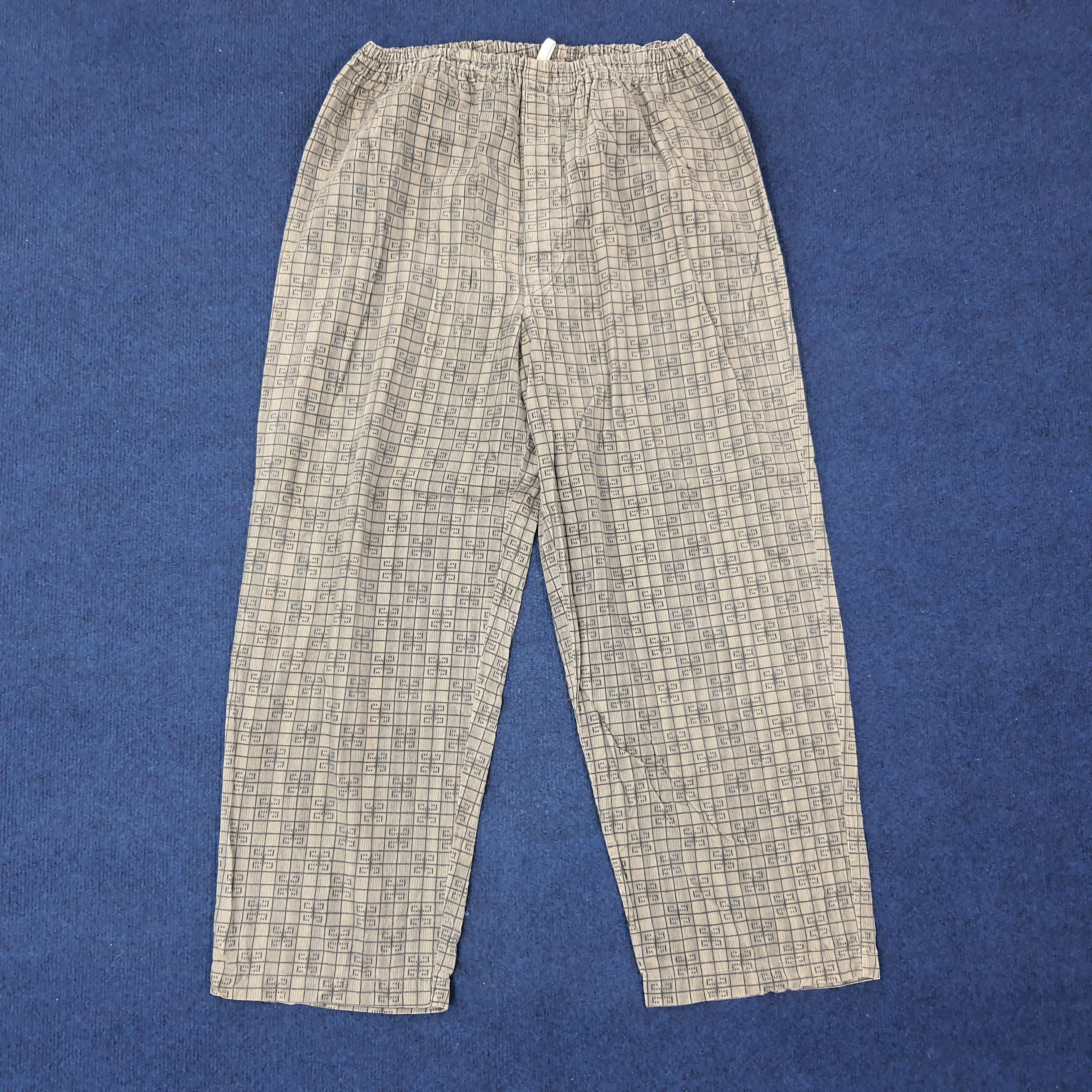 Givenchy Vintage Givenchy Pajamas Luxury Fashion Set C234N9 Size US L / EU 52-54 / 3 - 11 Thumbnail