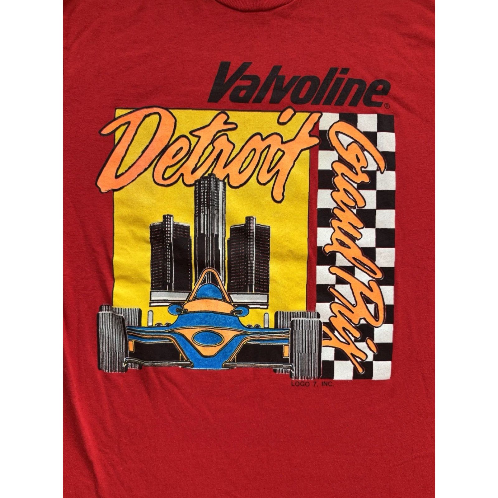 Logo 7 VINTAGE Valvoline Detroit Grand Prix IX T Shirt L 80s Red Logo 7 Men T-Shirt Cars Sports Graphic Print Crew Neck Short Sleeve Size US L / EU 52-54 / 3 - 2 Thumbnail