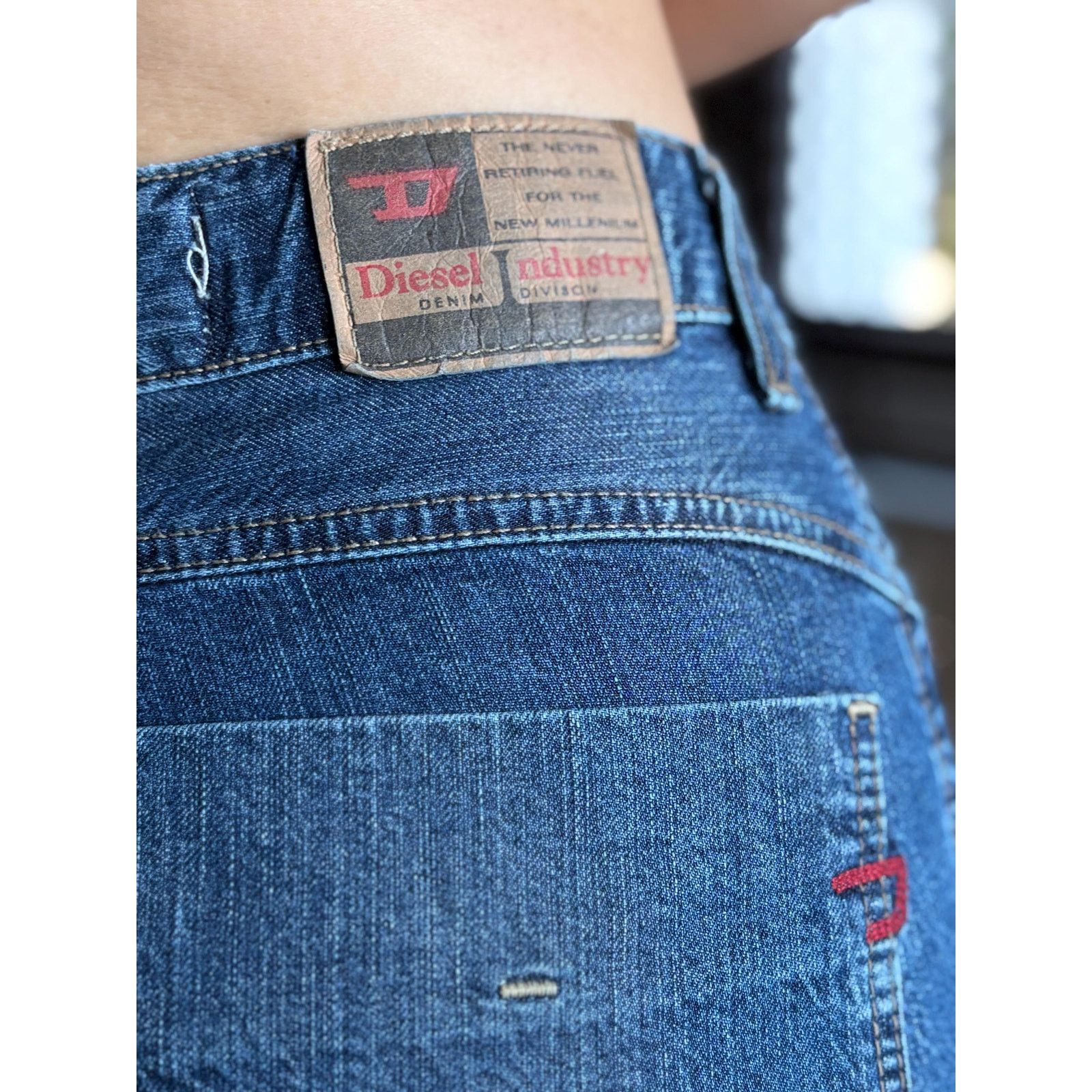 Diesel Diesel Made in Italy Capri Jeans Women’s W30 Blue Y2K Size US 30 / EU 46 - 4 Thumbnail