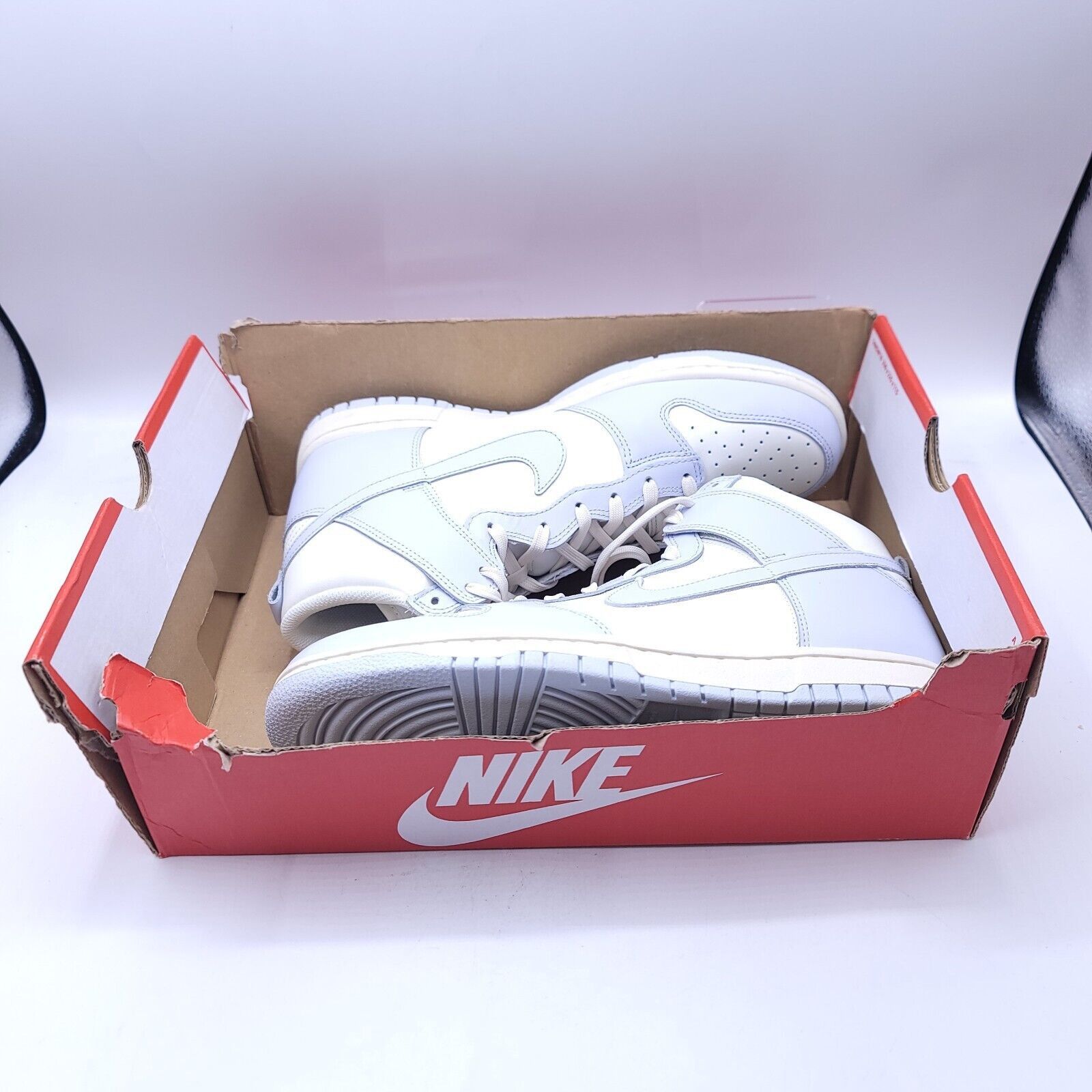Nike Nike Dunk High Basketball Shoe Womens Size 10 DD1869-102 Size US 10 / IT 40 - 11 Thumbnail