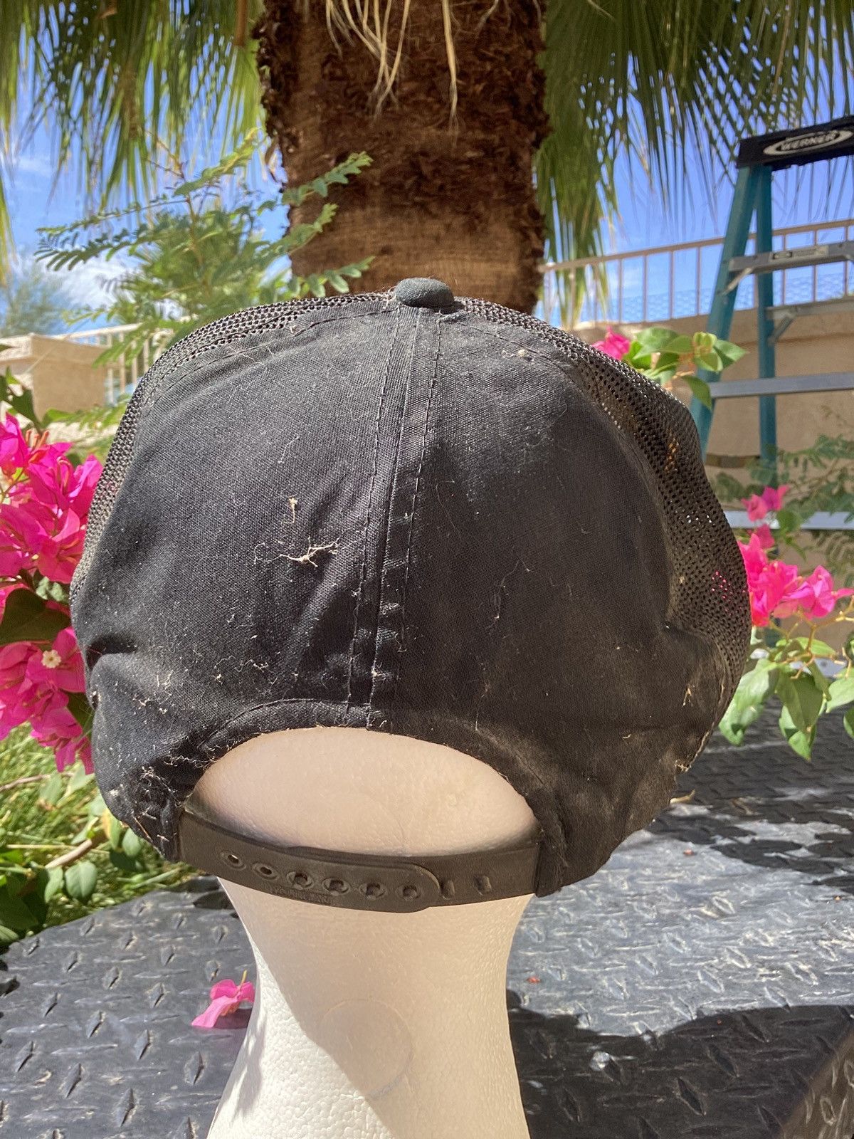 KISS Vtg ‘84 lick it up kiss world tour Korean made snapback hat Size ONE SIZE - 3 Thumbnail