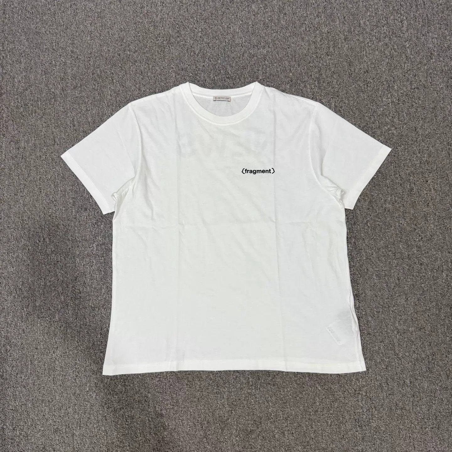 Moncler Moncler White Double Logo Short Sleeve Tee M 99 New Size M / US 6-8 / IT 42-44 - 1 Thumbnail