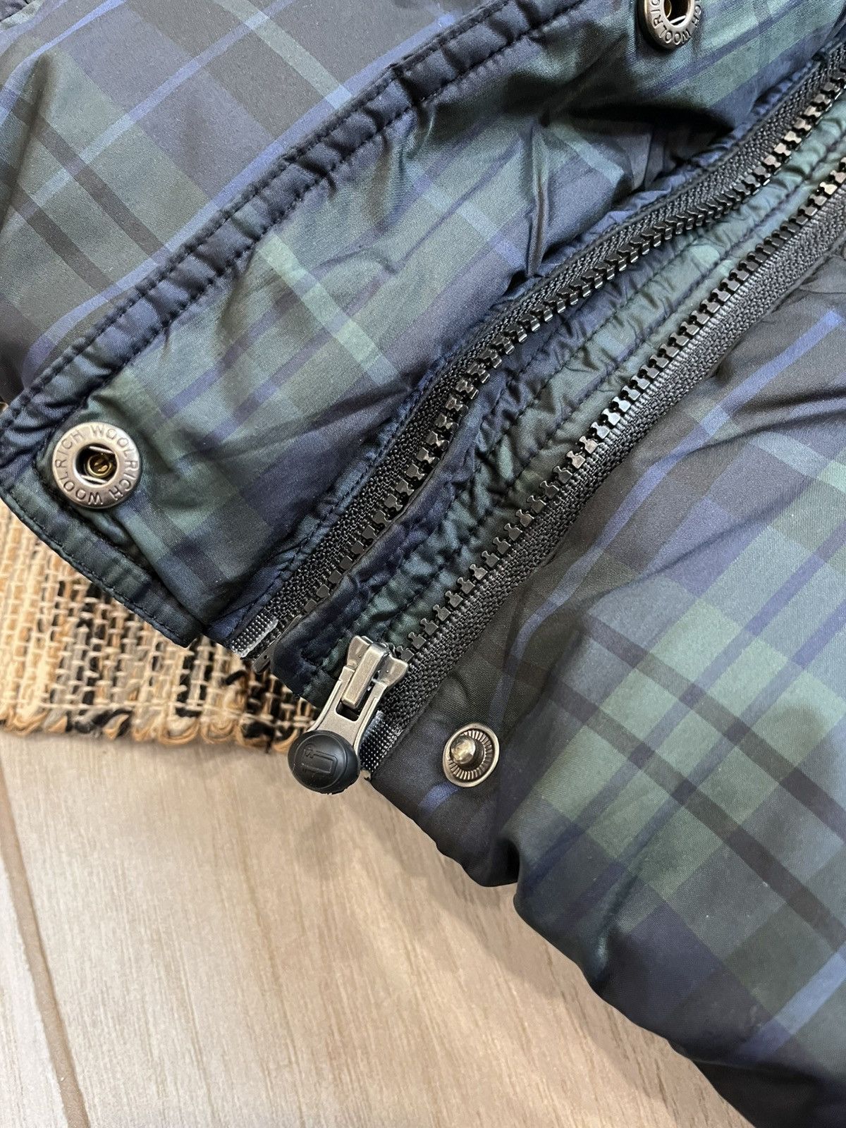 Woolrich Woolen Mills Penn Rich Woolrich down jacket checkered Moncler style Size L / US 10 / IT 46 - 13 Thumbnail