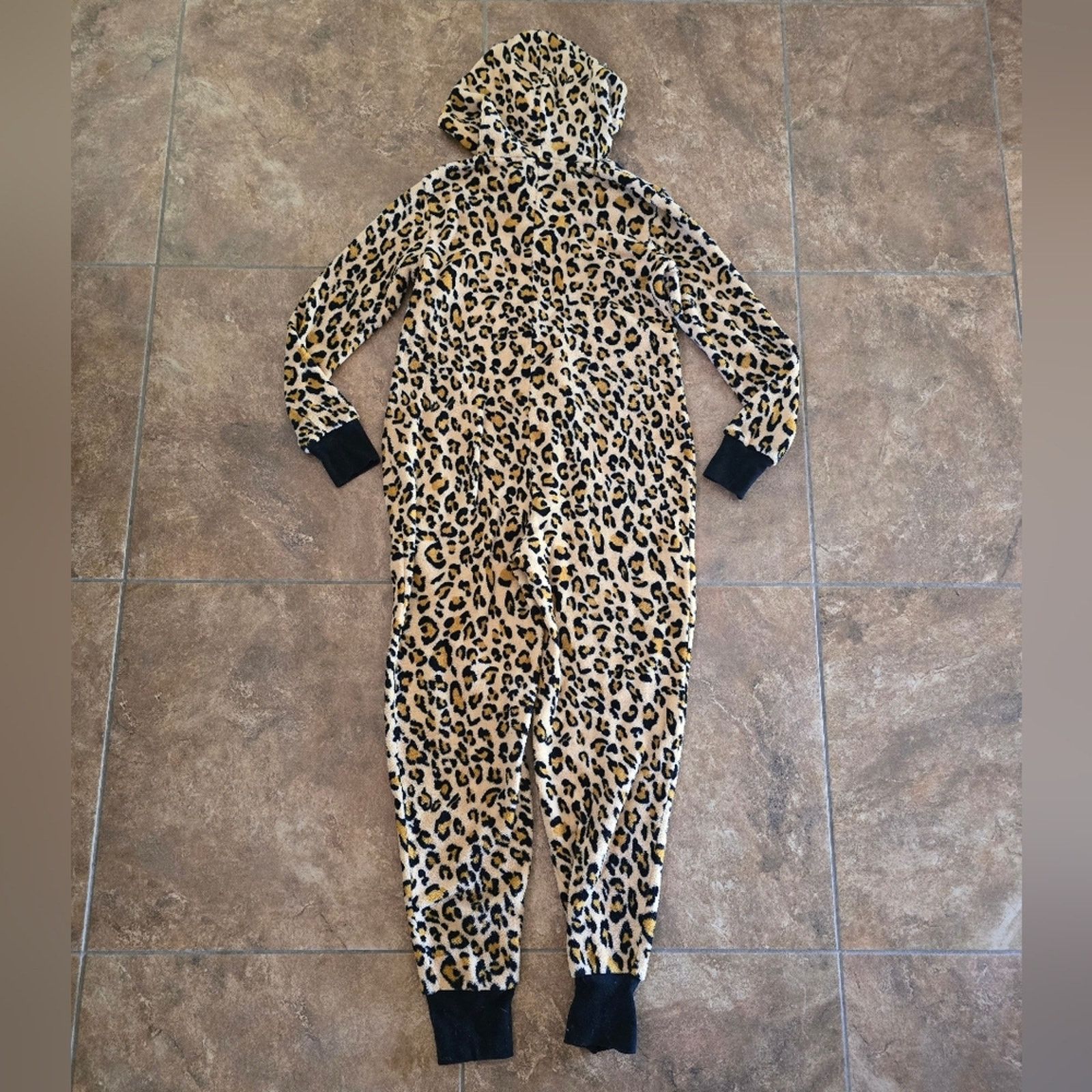 Other Nude Leopard | MEG AND LILLY | Pajama Onesie Size ONE SIZE - 2 Thumbnail