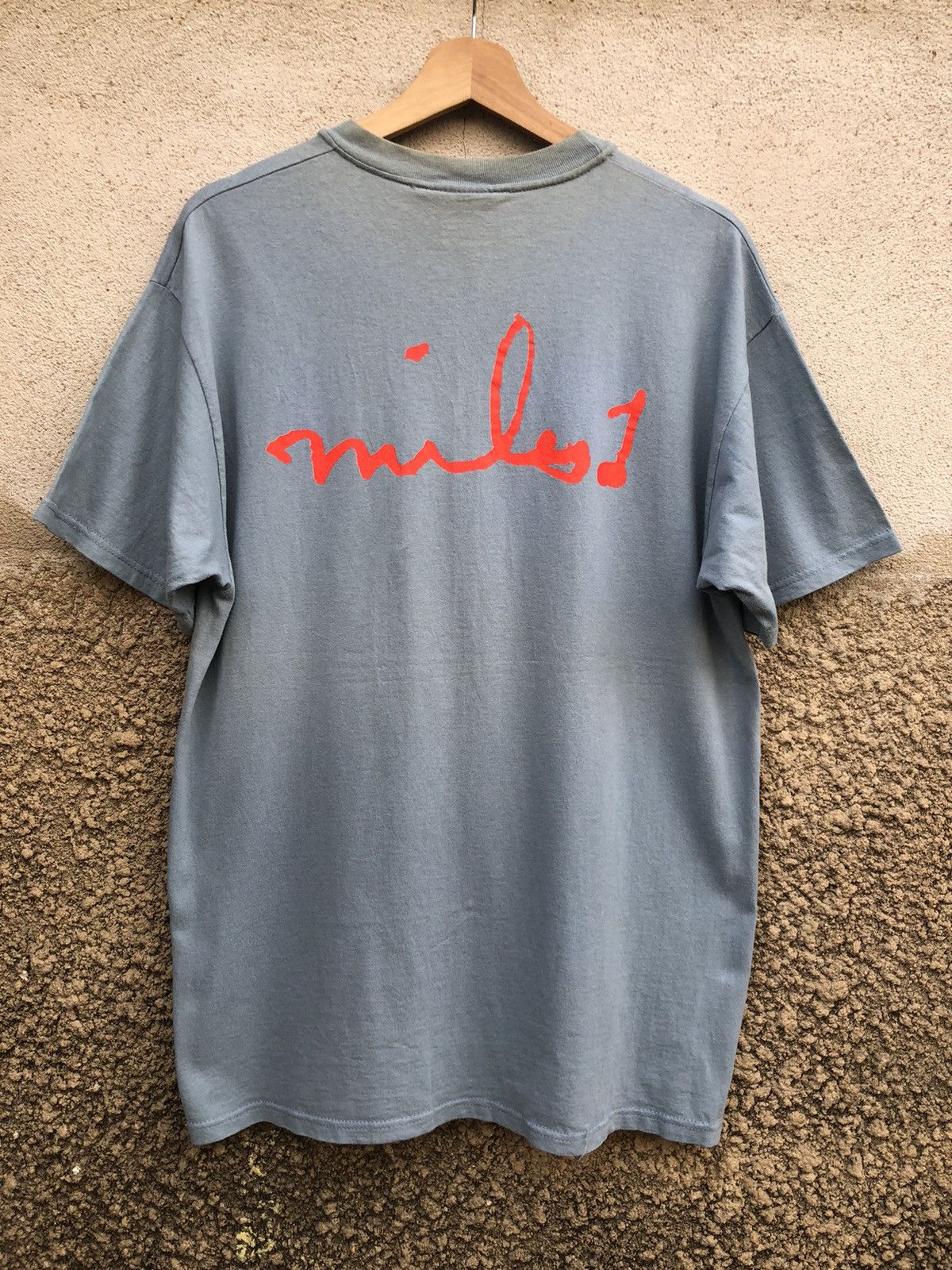 Band Tees × Vintage Rare!! Vintage 2001 Miles Davis "Signature" Tshirt Size US L / EU 52-54 / 3 - 2 Thumbnail