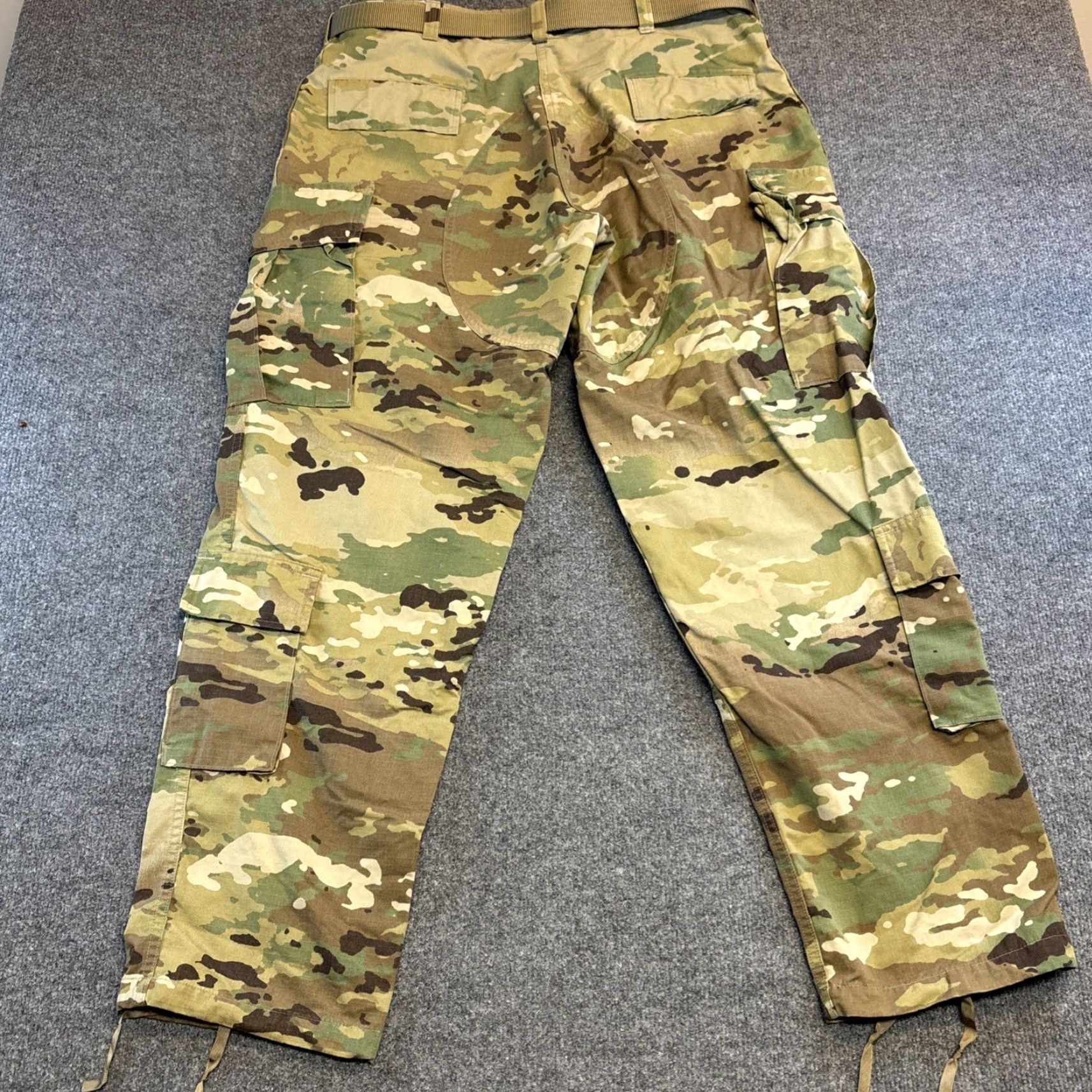 Vintage US Military BDU Camo Cargo Pants Pants Unisex 36 Beige Green Belt Belt Loops Regular Straight Pocket Cargo Front Flat Front Button Fly Size US 36 / EU 52 - 7 Thumbnail