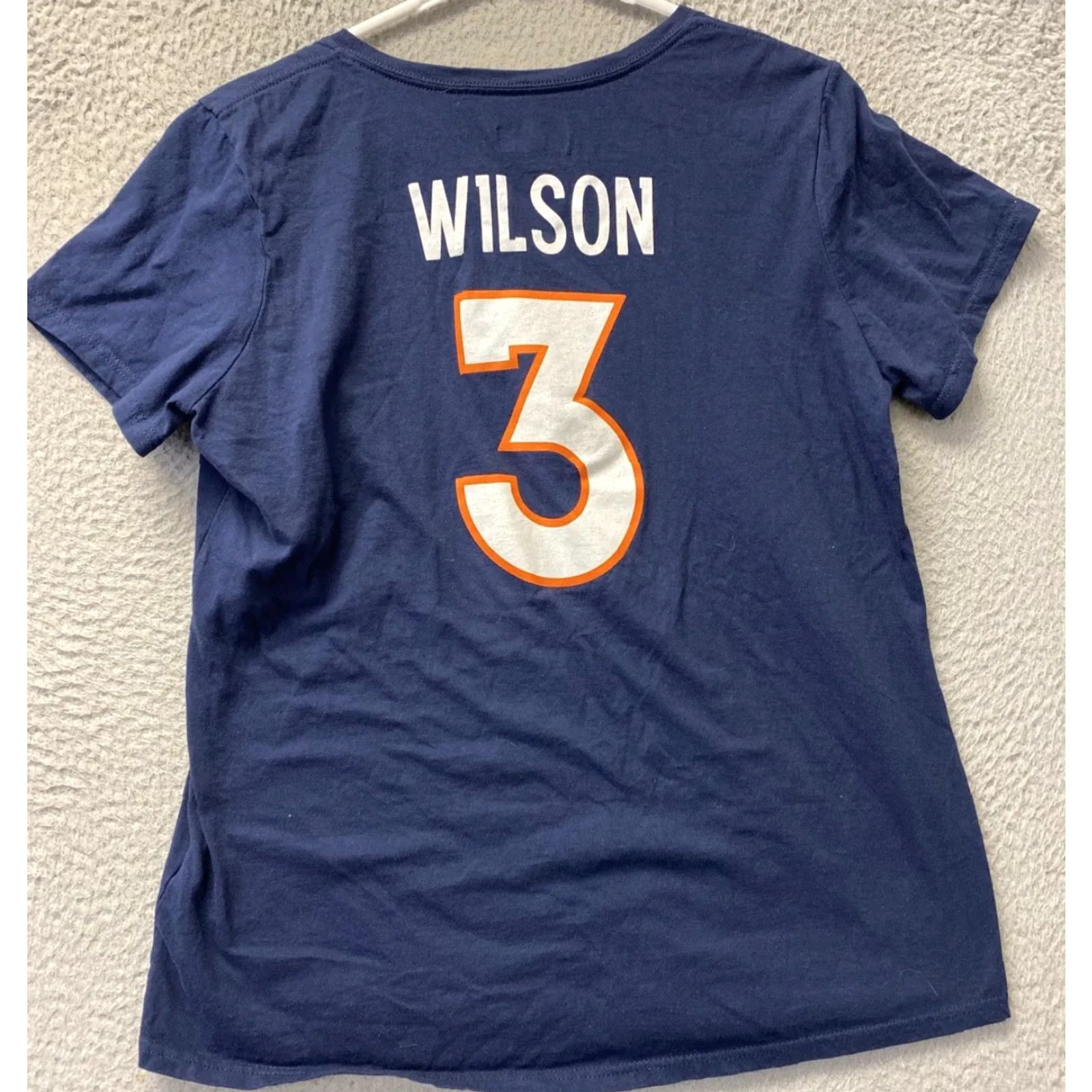 NFL NFL Broncos #3 Large Navy Blue V Neck Short Sleeves Women's T Shirt 104-39 / NFL BLUE V-NECK T-SHIRT WOMEN'S LARGE NAVY BLUE NFL BRONCOS #3 / 104-39 Size L / US 10 / IT 46 - 8 Thumbnail
