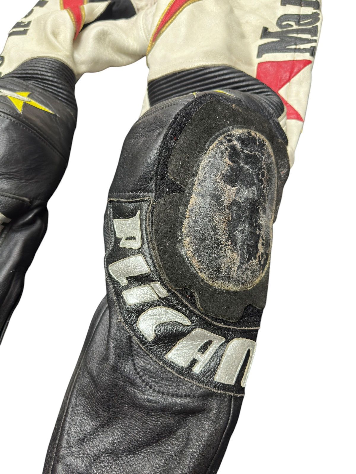 Alpinestars × Marlboro × Vintage Vintage Marlboro Leather Racing Suit Separated Size US 30 / EU 46 - 17 Thumbnail