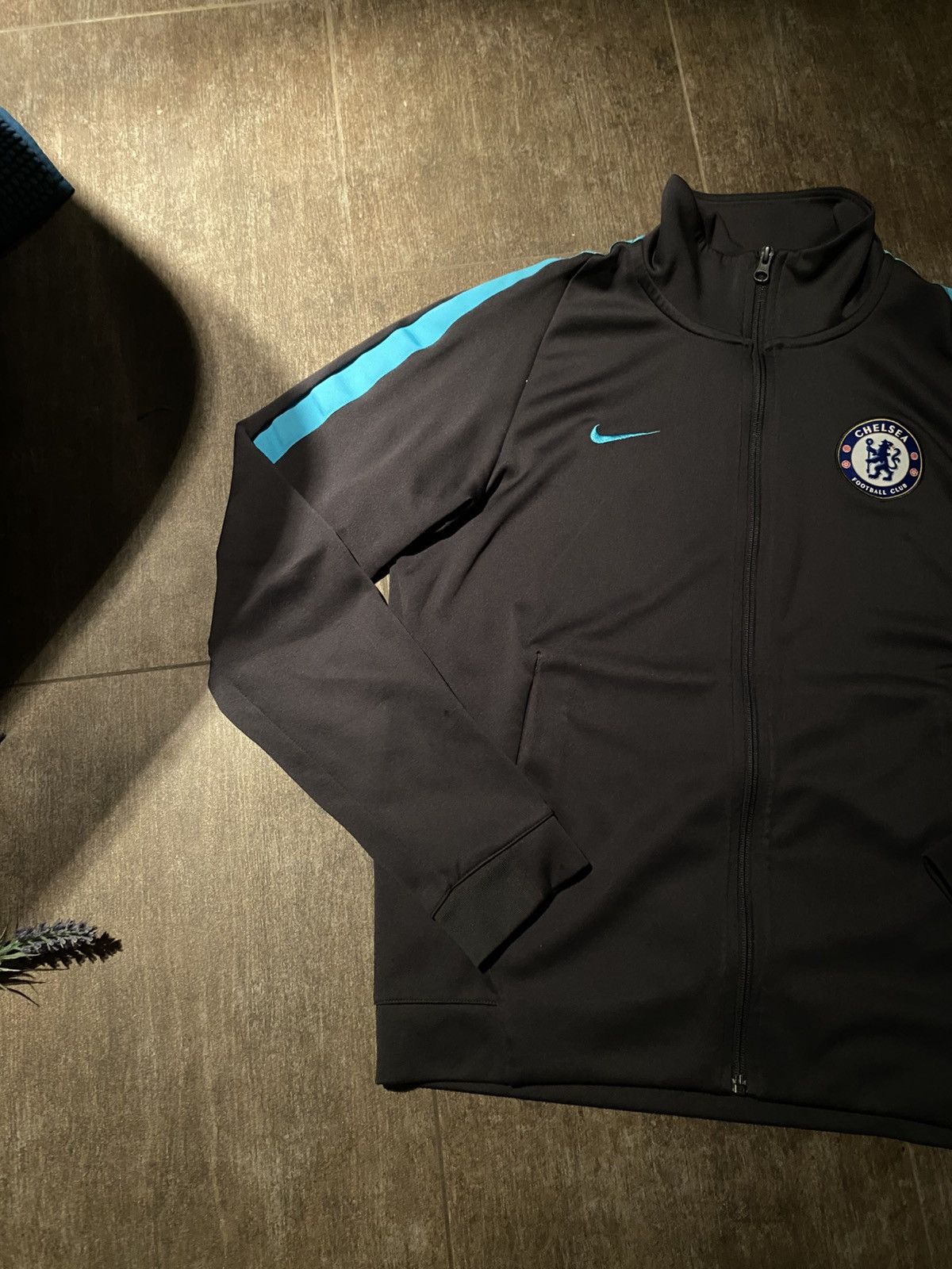 Nike Grey Chelsea Fc Jacket from 2017 | Size M | New Size US M / EU 48-50 / 2 - 4 Thumbnail