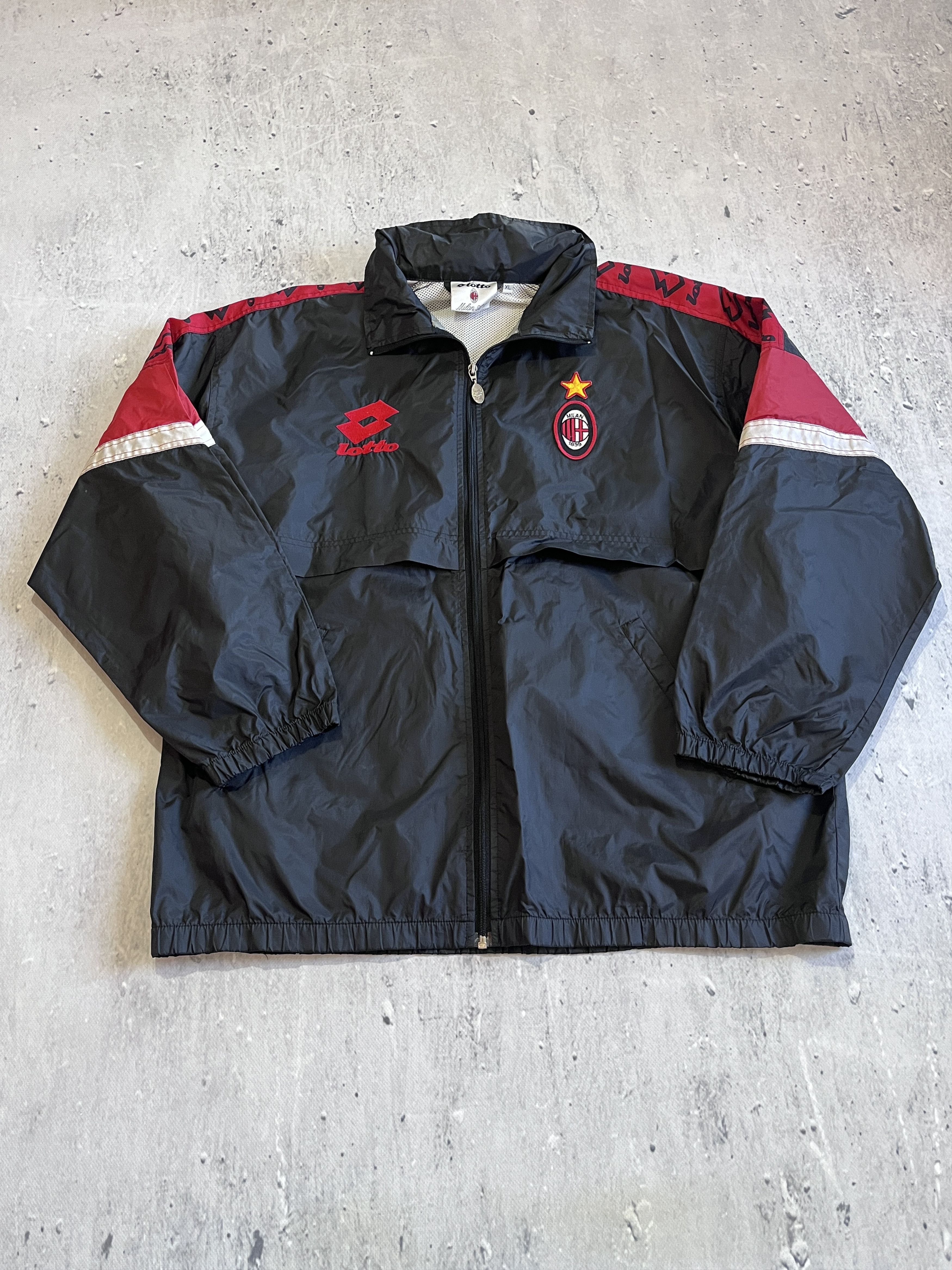 Lotto Sport LOTTO AC MILAN VINTAGE 90S BAGGY WINDBREAKER JACKET Size US XL / EU 56 / 4 - 1 Thumbnail