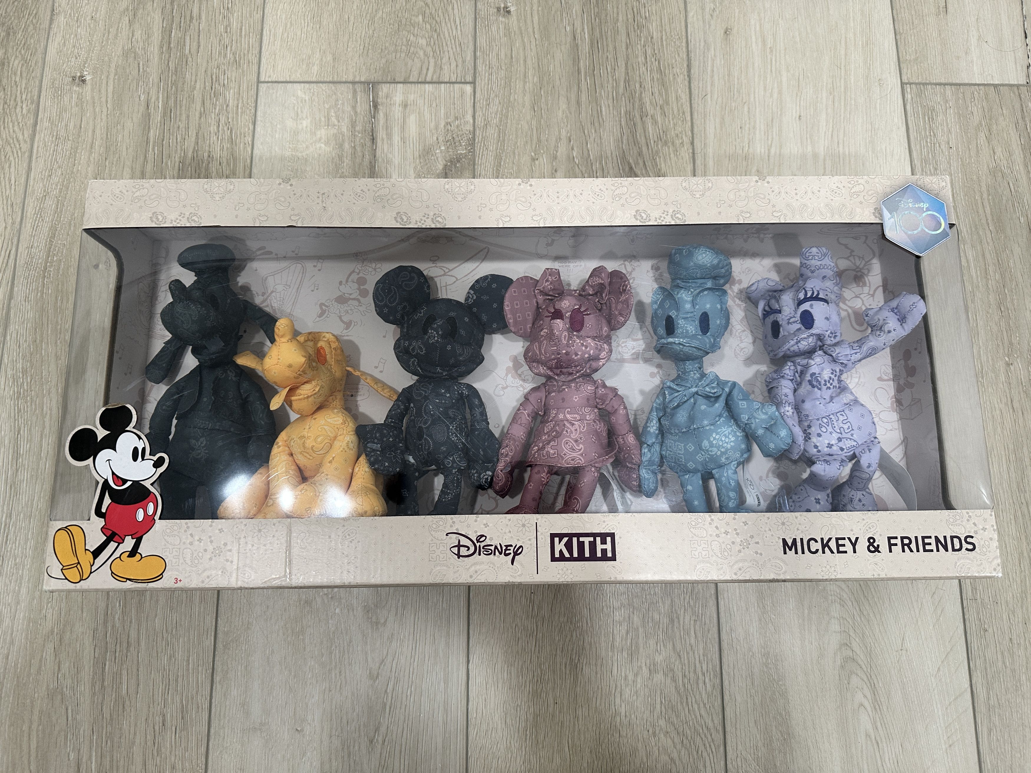 KITH x Disney Mickey & Friends Plush Set (6 Pack) Multi