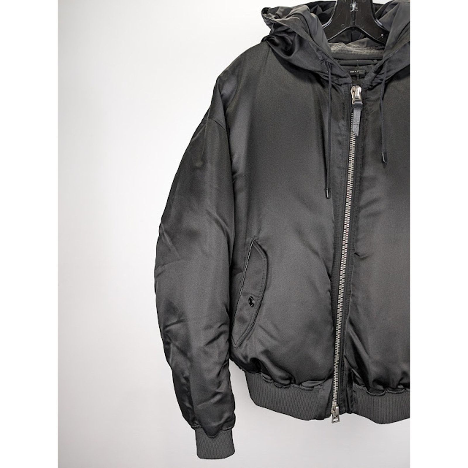 Tom Ford o1rshd1 Hooded Bomber Jacket in Black Size US M / EU 48-50 / 2 - 5 Thumbnail