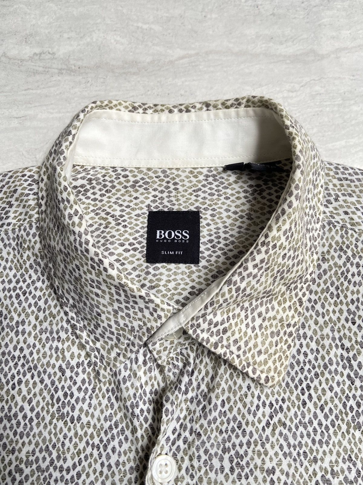 Hugo Boss BOSS HUGO BOSS Motive Shirt Size US M / EU 48-50 / 2 - 12 Thumbnail