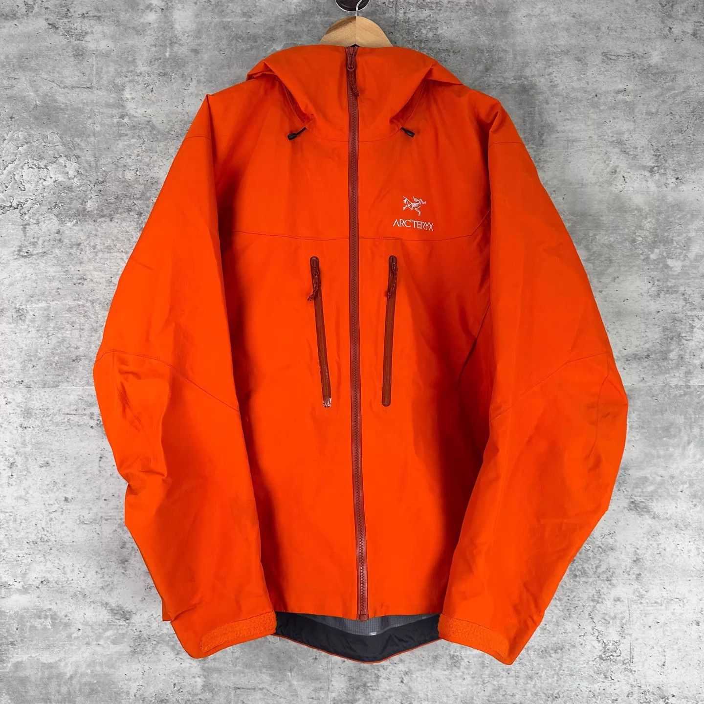 Arc'teryx Arcteryx Alpha SV Hard Shell Hooded Jacket L 98 New w/ Flaw Size US L / EU 52-54 / 3 - 1 Thumbnail