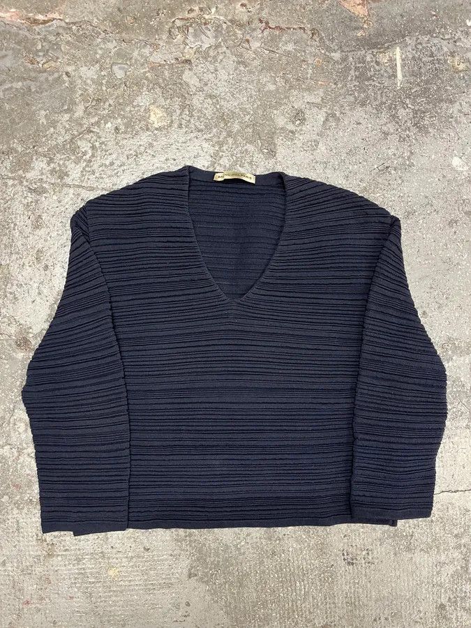 Balenciaga × Vintage SS2011 Balenciaga Plissed Navy V Top Size S / US 4 / IT 40 - 3 Thumbnail