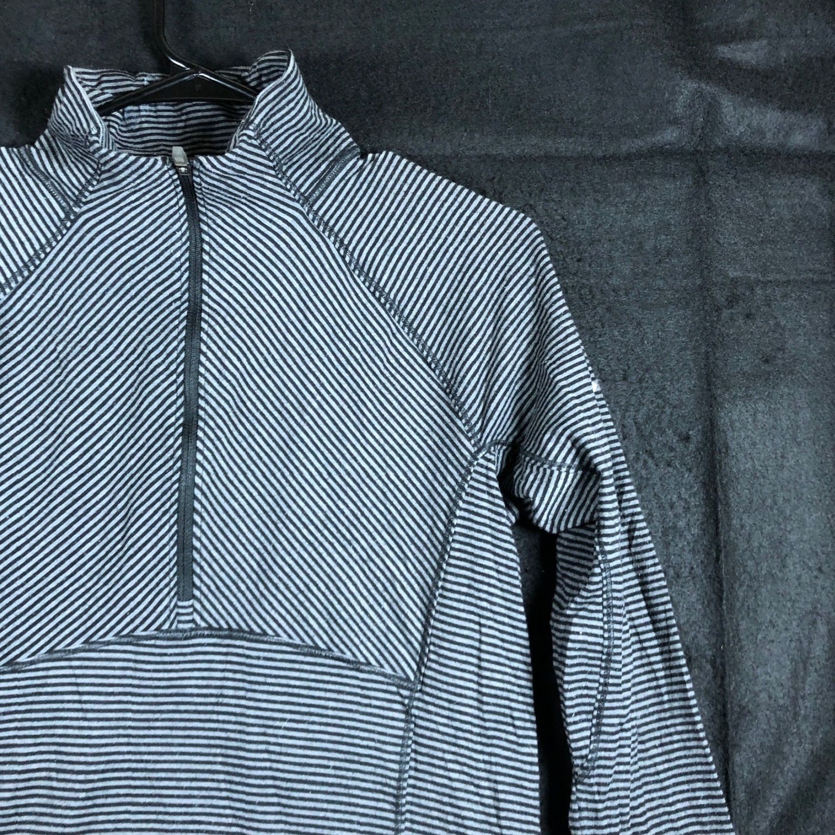 Vintage Columbia Shirt Womens Black Gray Striped 1/4 Zip Long Sleeve Omni-Wick M Size M / US 6-8 / IT 42-44 - 5 Thumbnail