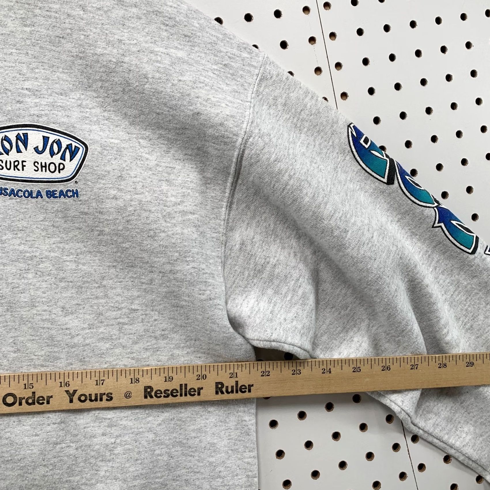 Vintage Ron Jon Surf Shop Sweatshirt Graphic Print Gray Pensacola Beach 22x27 Mens Size US L / EU 52-54 / 3 - 4 Thumbnail