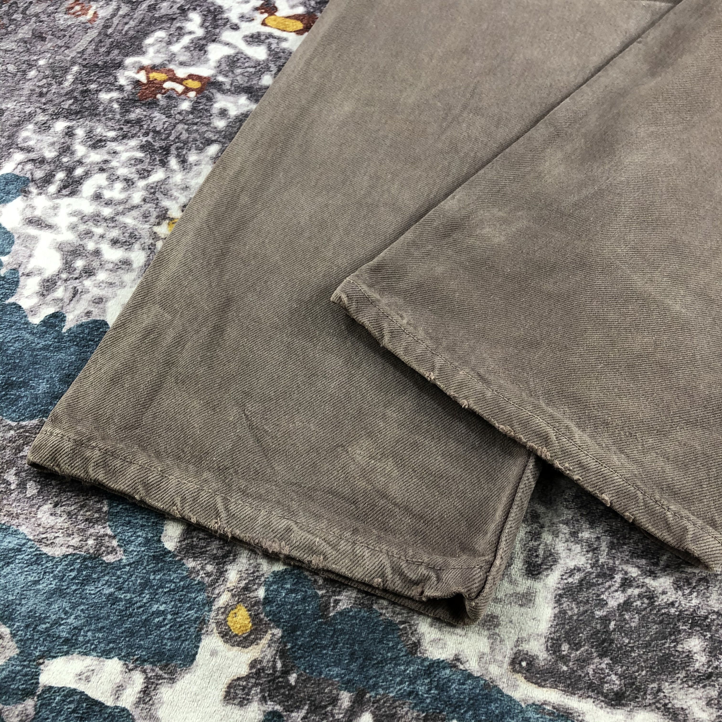 Levi's × Vintage Vintage 90s Ripped Levis 501 Jeans-JM2342 Size US 33 - 4 Thumbnail
